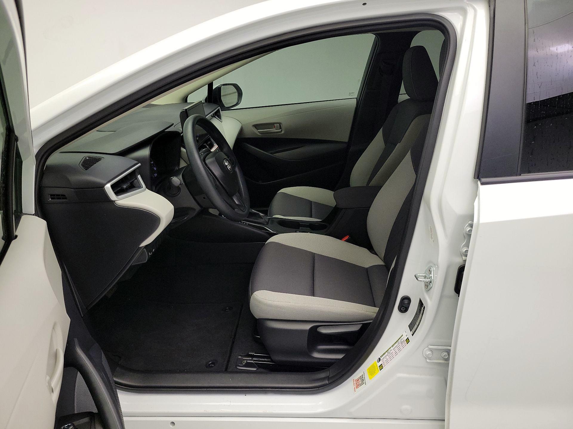 Thumbnail: 2025 Toyota Corolla - 11