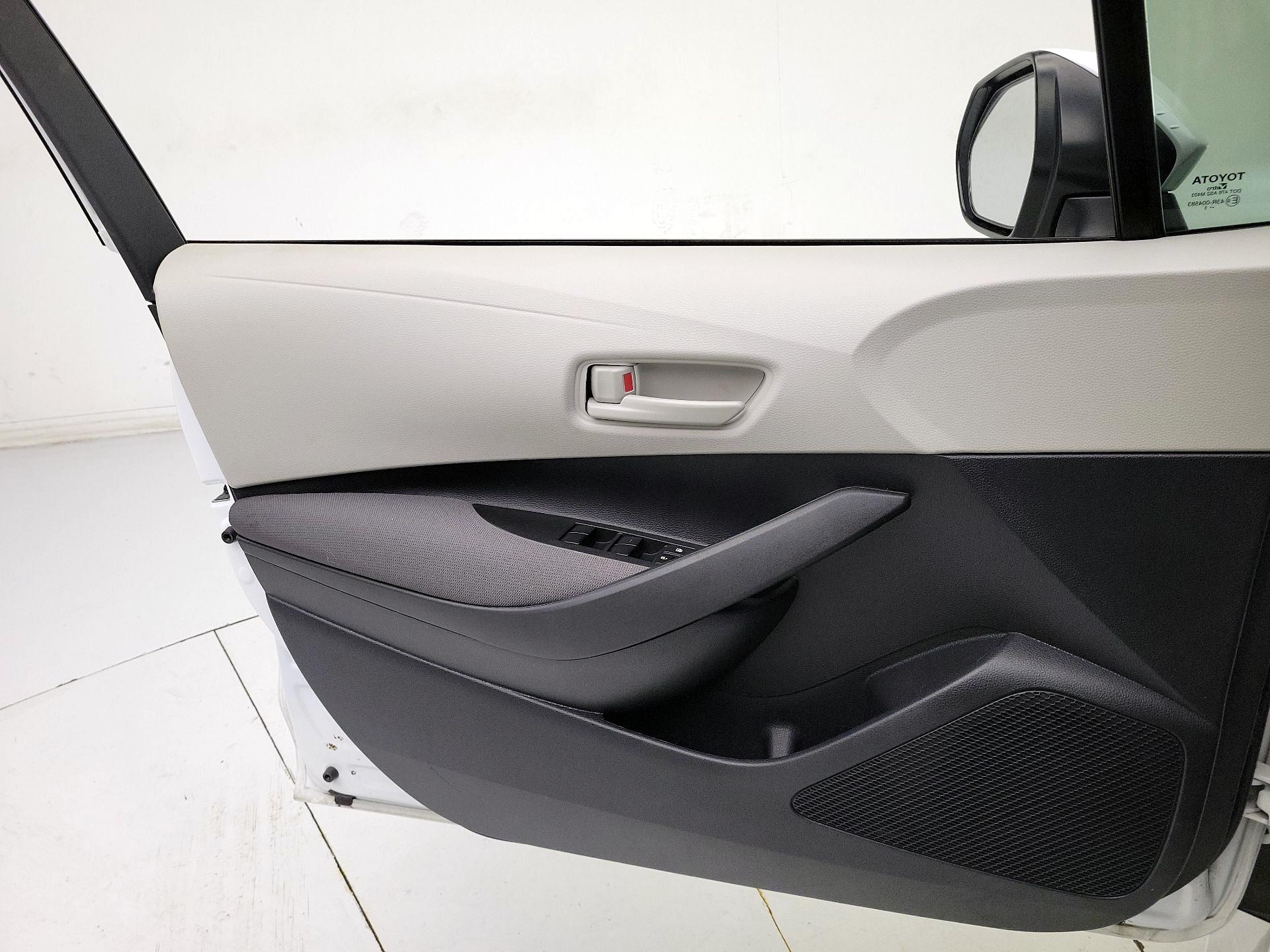 Thumbnail: 2025 Toyota Corolla - 12