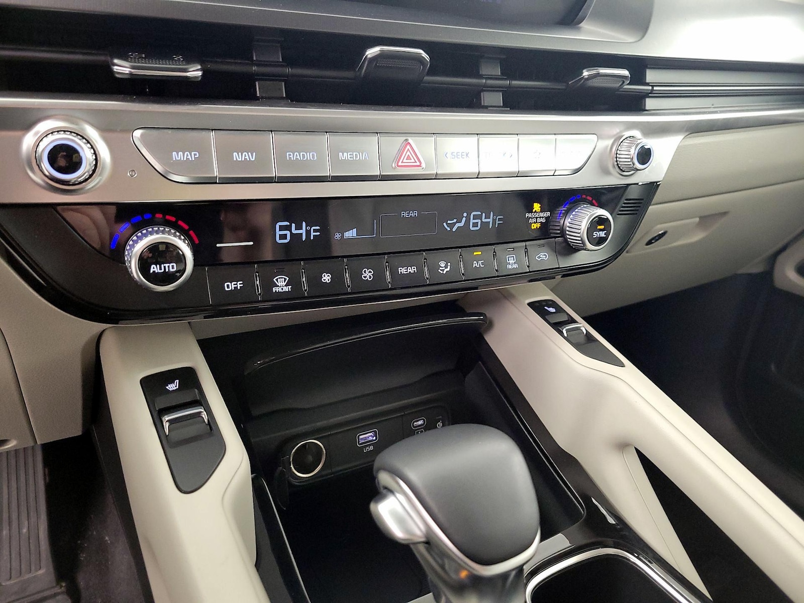 2025 Kia Telluride S - Photo 18