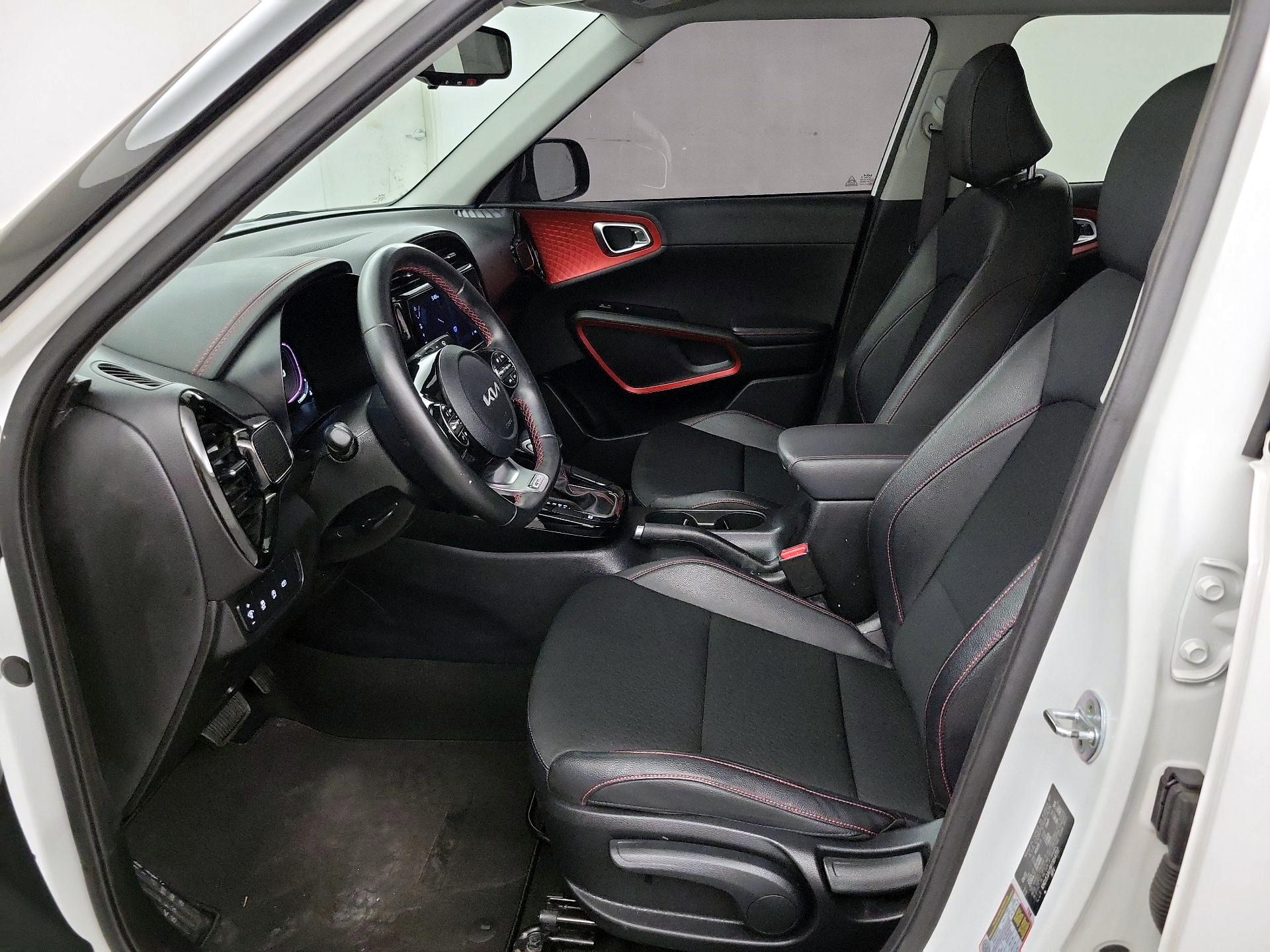 Thumbnail: 2023 Kia Soul - 11