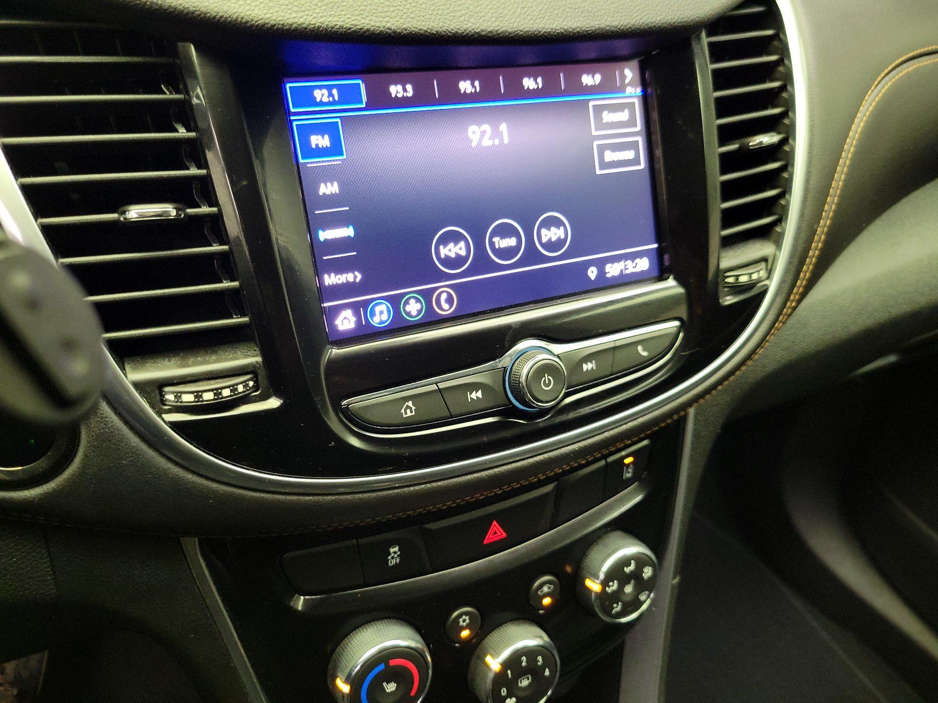 Thumbnail: 2020 Chevrolet Trax - 15