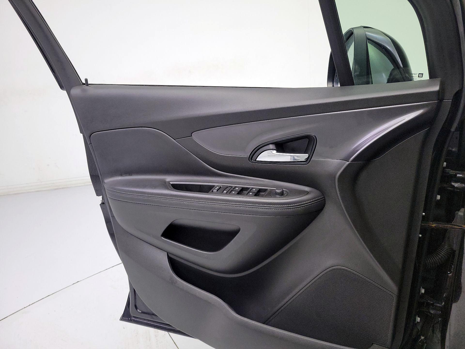Thumbnail: 2020 Buick Encore - 12