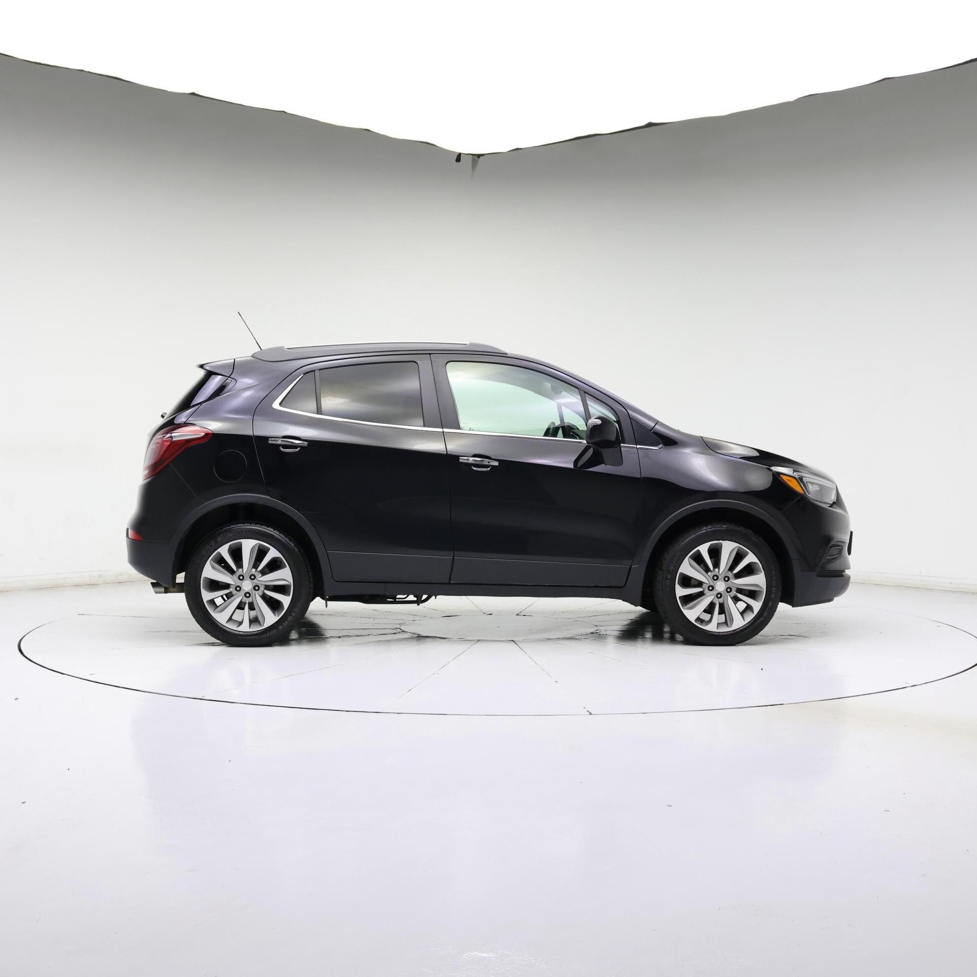 Thumbnail: 2020 Buick Encore - 3