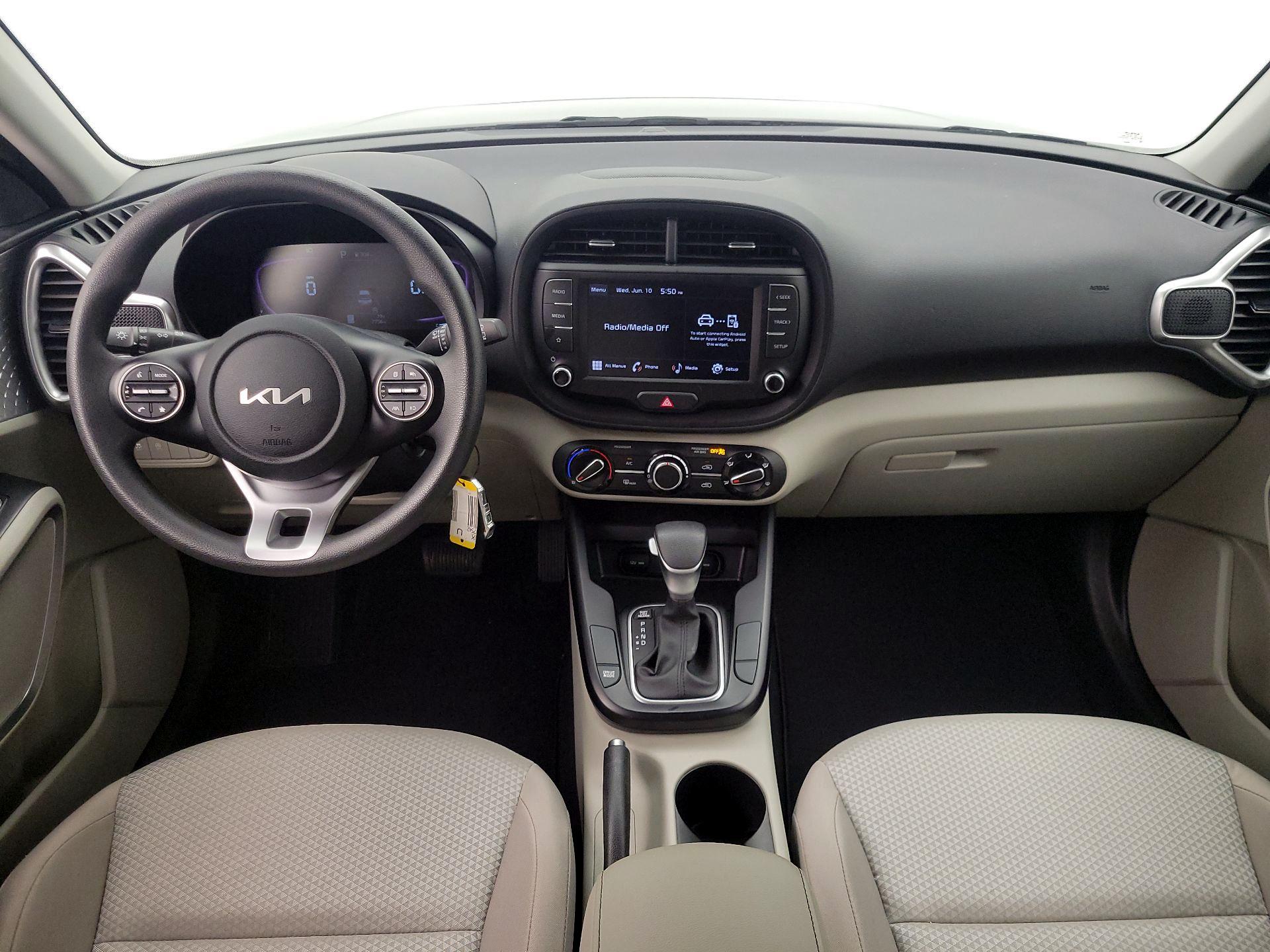 Thumbnail: 2023 Kia Soul - 9