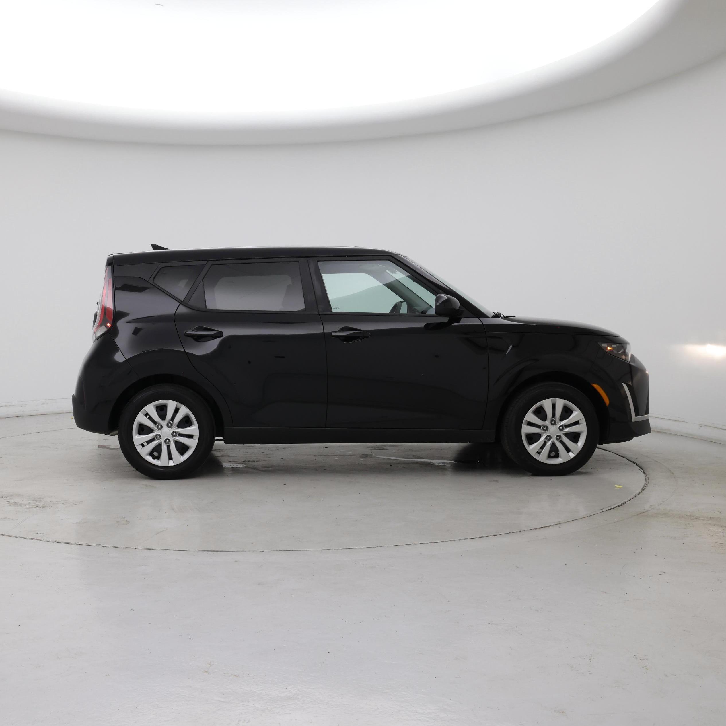 Thumbnail: 2023 Kia Soul - 7