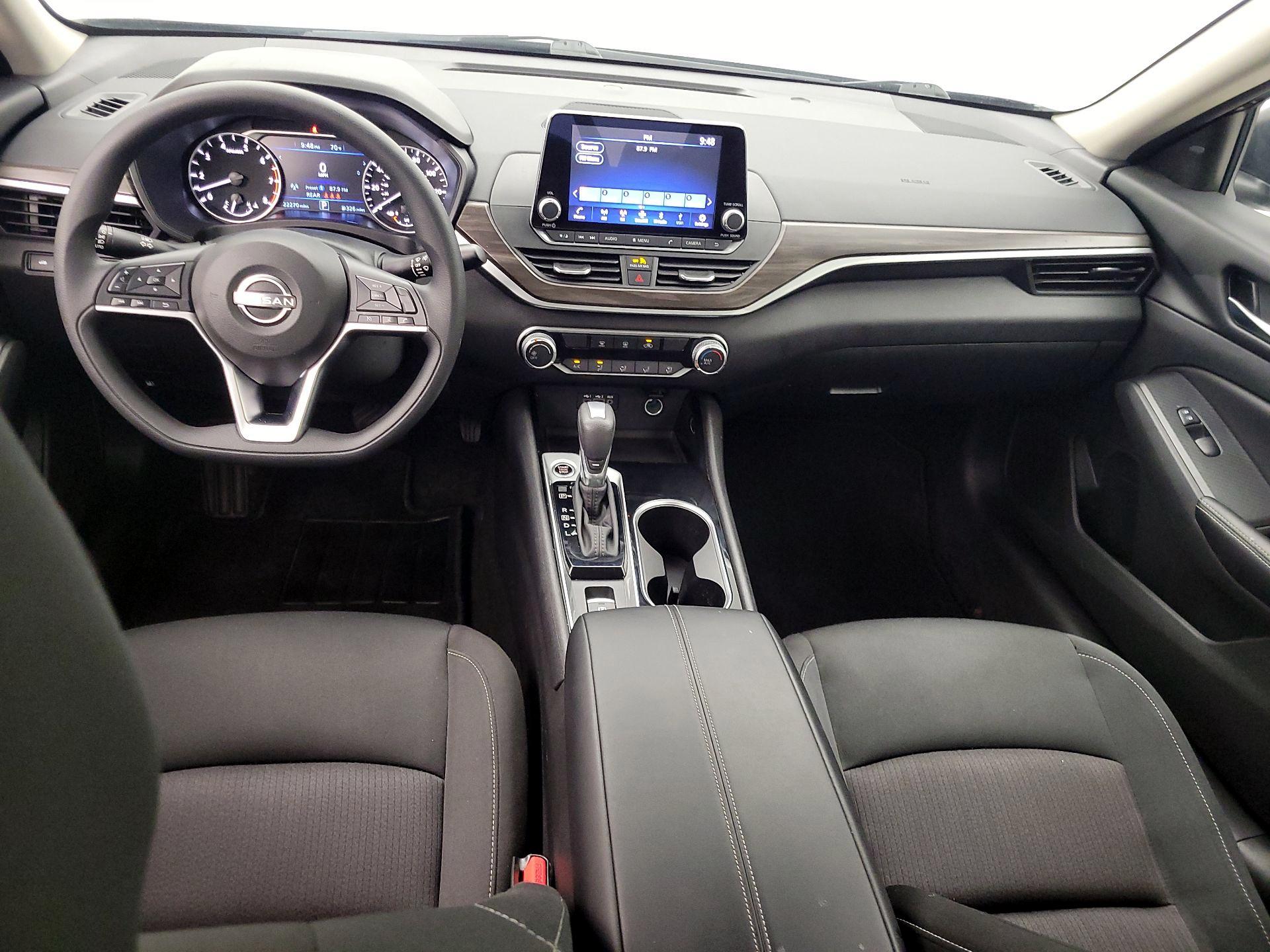 Thumbnail: 2024 Nissan Altima - 9