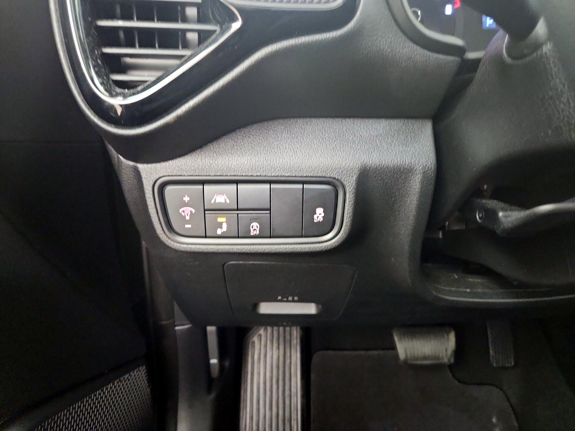 Thumbnail: 2021 Kia Soul - 13