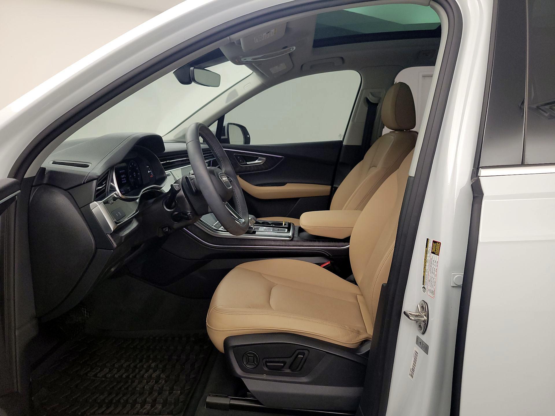 Thumbnail: 2025 Audi Q7 - 11