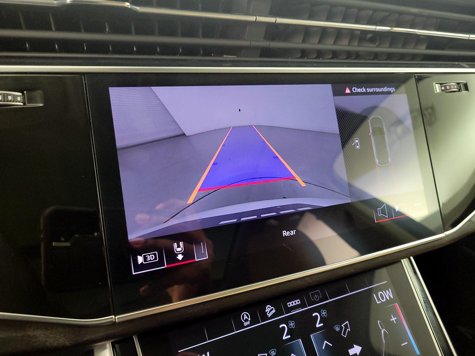 Thumbnail: 2025 Audi Q7 - 15