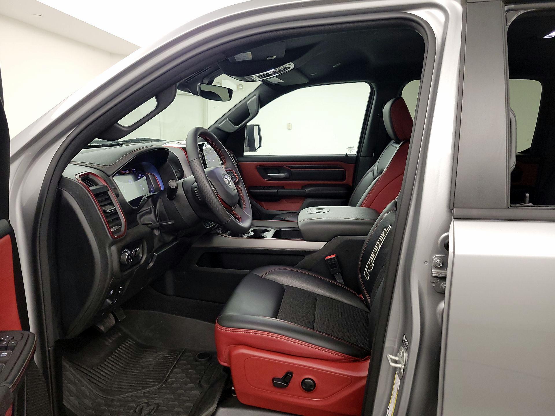 Thumbnail: 2025 RAM 1500 - 11