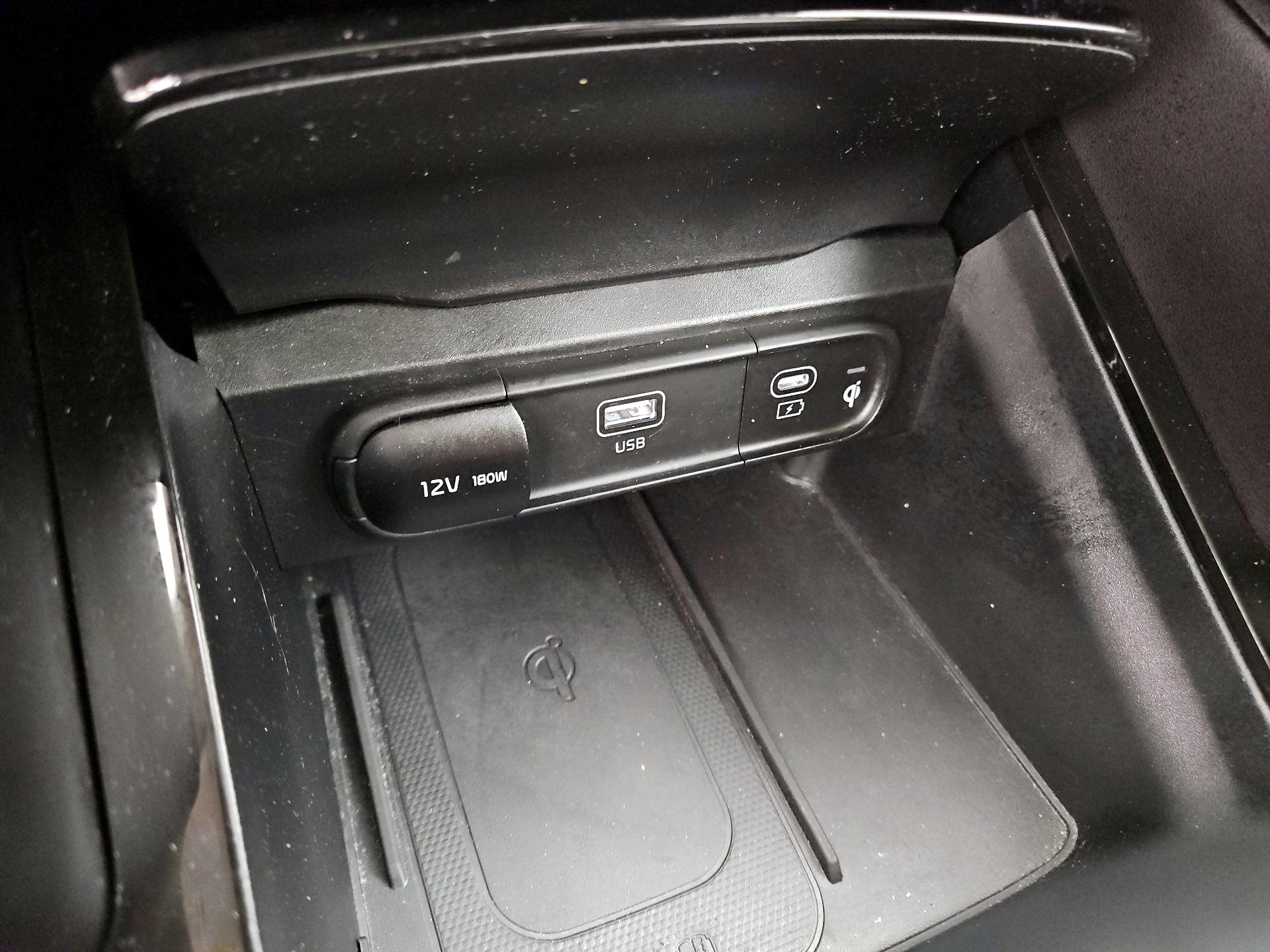 Thumbnail: 2024 Kia Telluride - 19