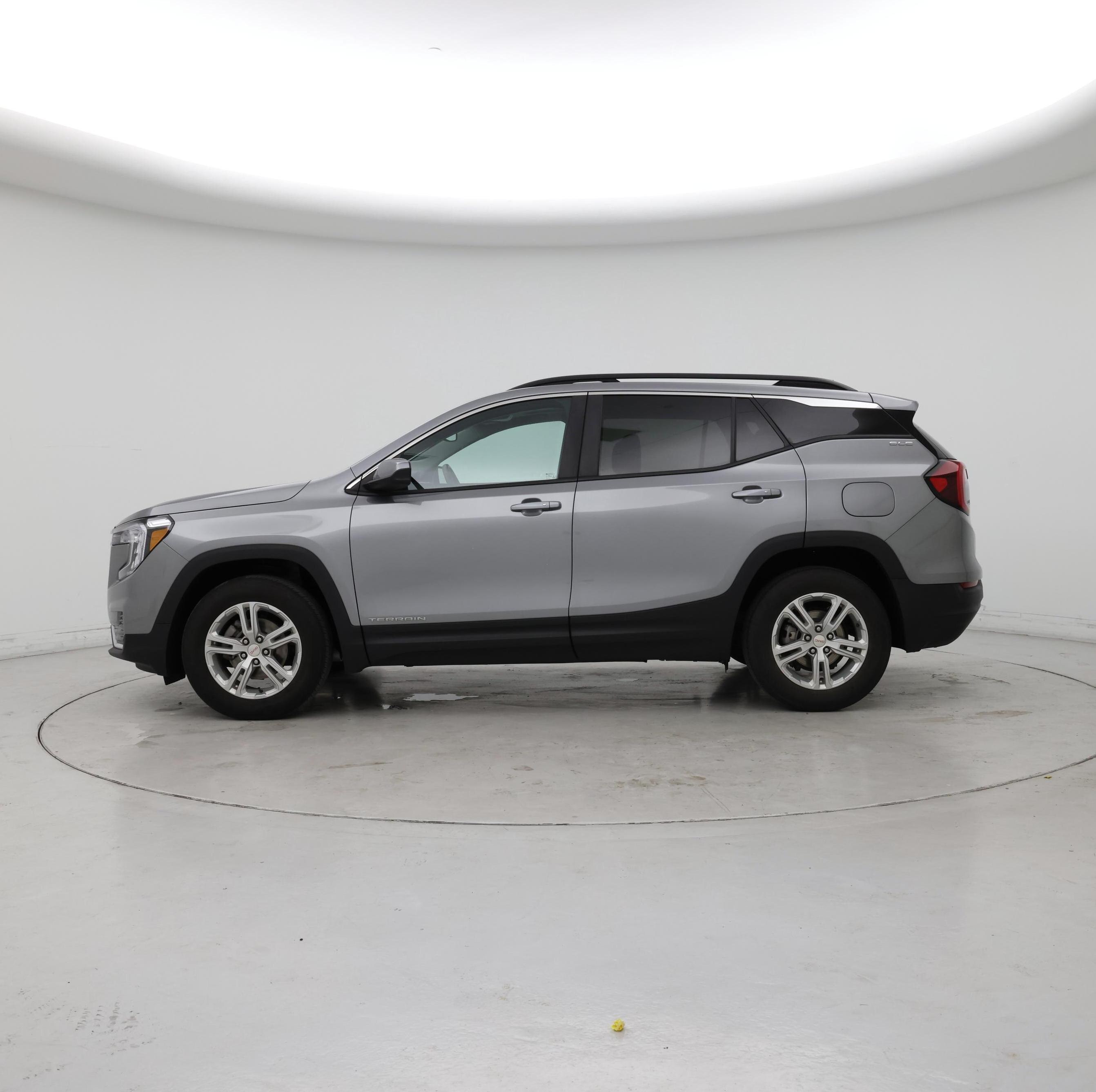 Thumbnail: 2023 GMC Terrain - 3