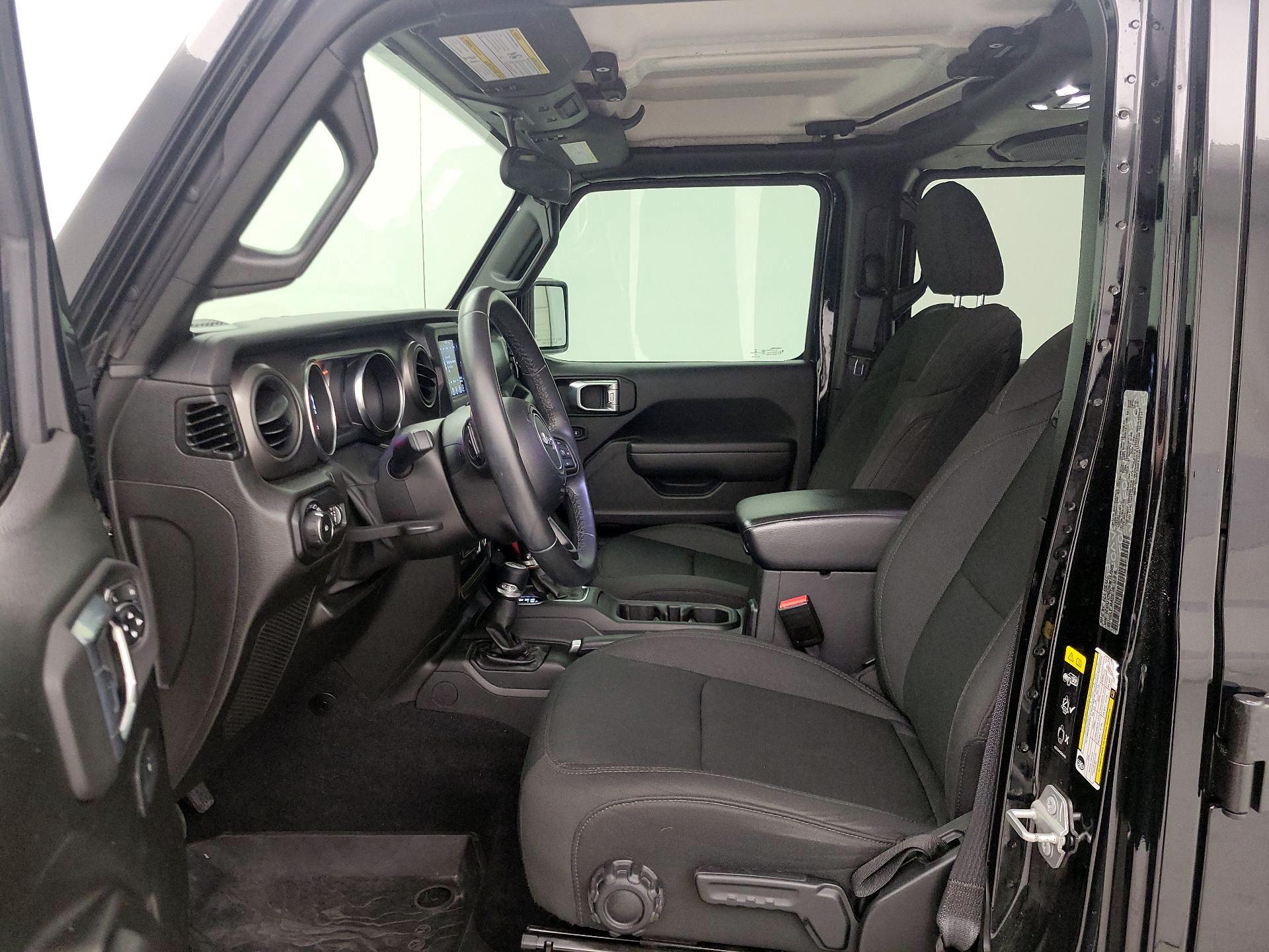 Thumbnail: 2022 Jeep Wrangler - 11