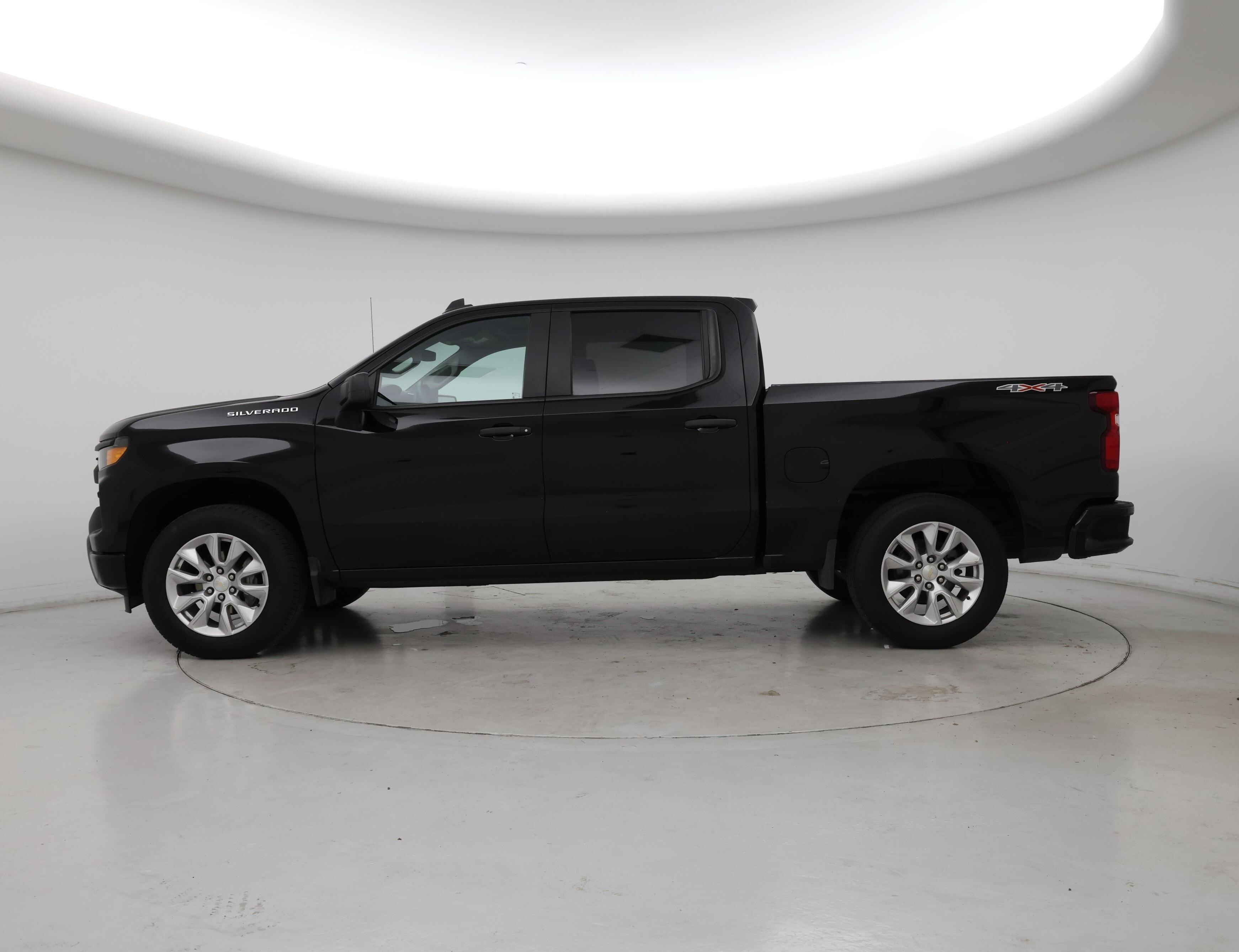 Thumbnail: 2022 Chevrolet Silverado 1500 - 3