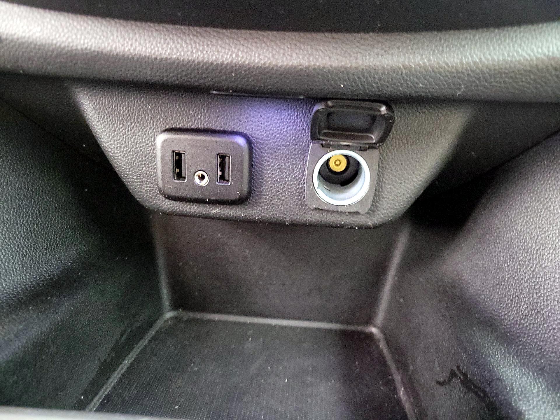 Thumbnail: 2023 Chevrolet Traverse - 18