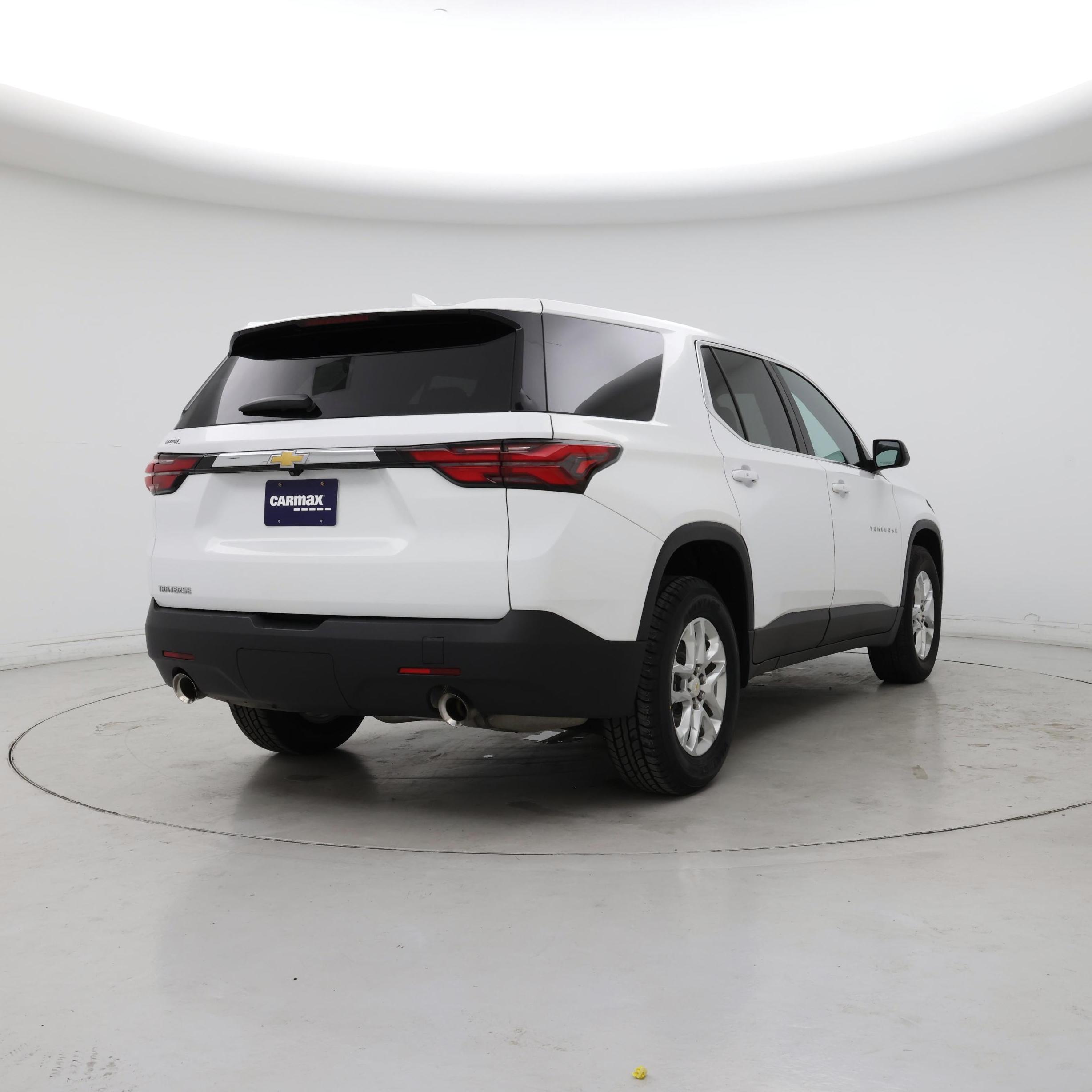 Thumbnail: 2023 Chevrolet Traverse - 8