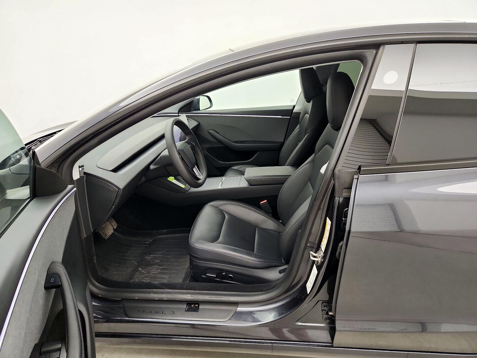 Thumbnail: 2024 Tesla Model 3 - 11