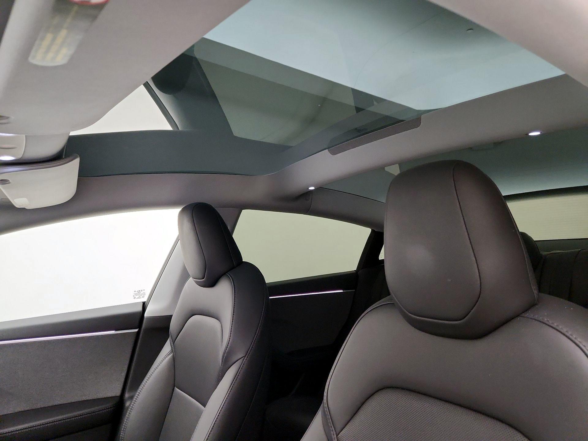 Thumbnail: 2024 Tesla Model 3 - 18