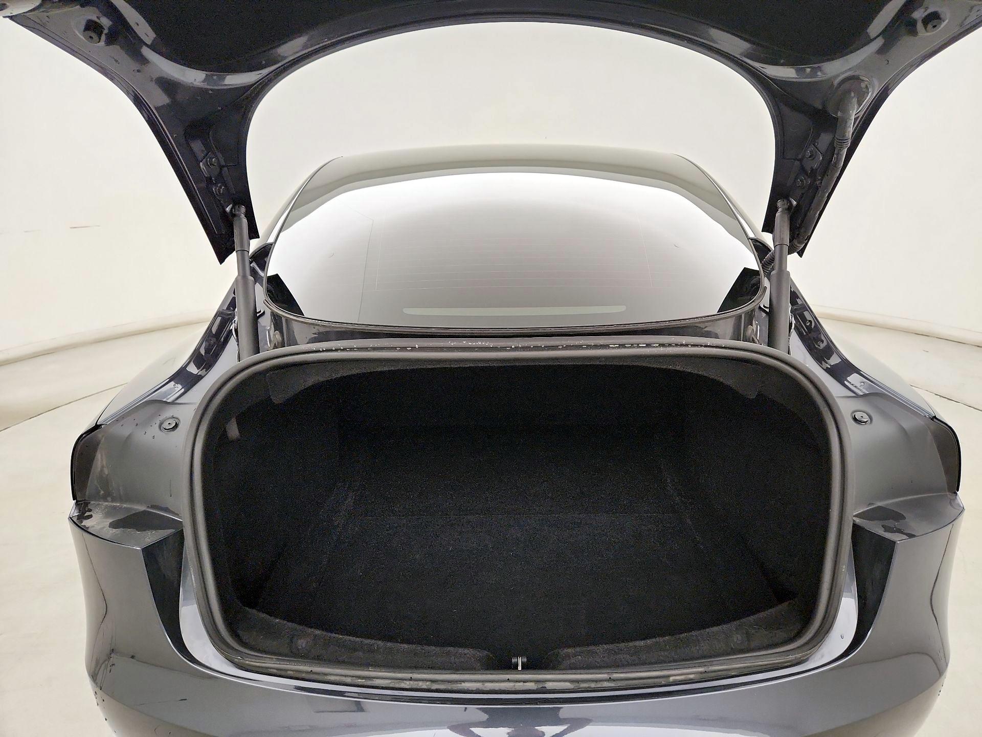 Thumbnail: 2024 Tesla Model 3 - 20