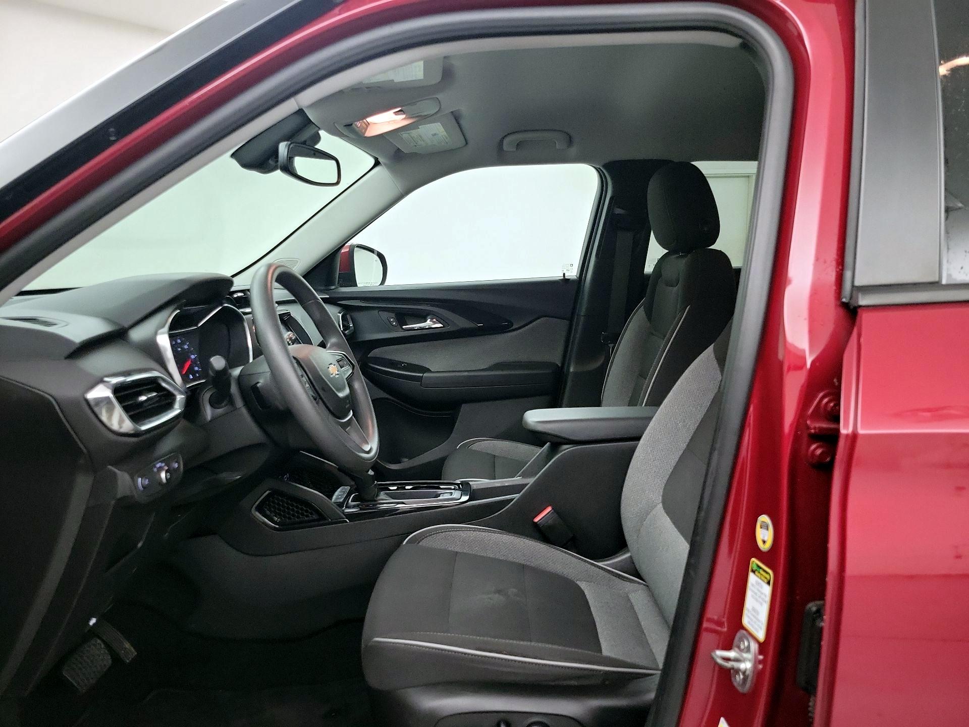 Thumbnail: 2021 Chevrolet TrailBlazer - 11