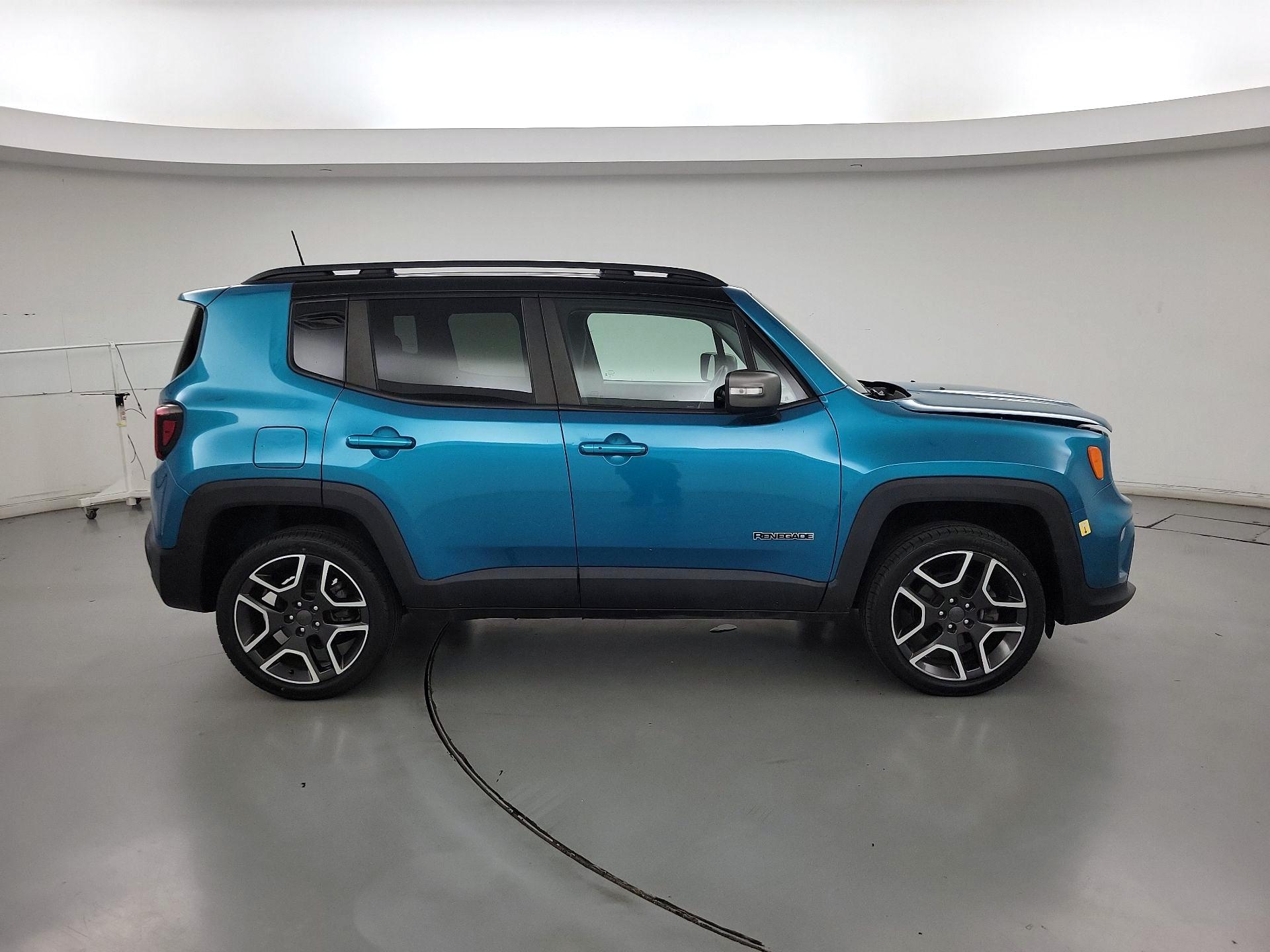 Thumbnail: 2020 Jeep Renegade - 4