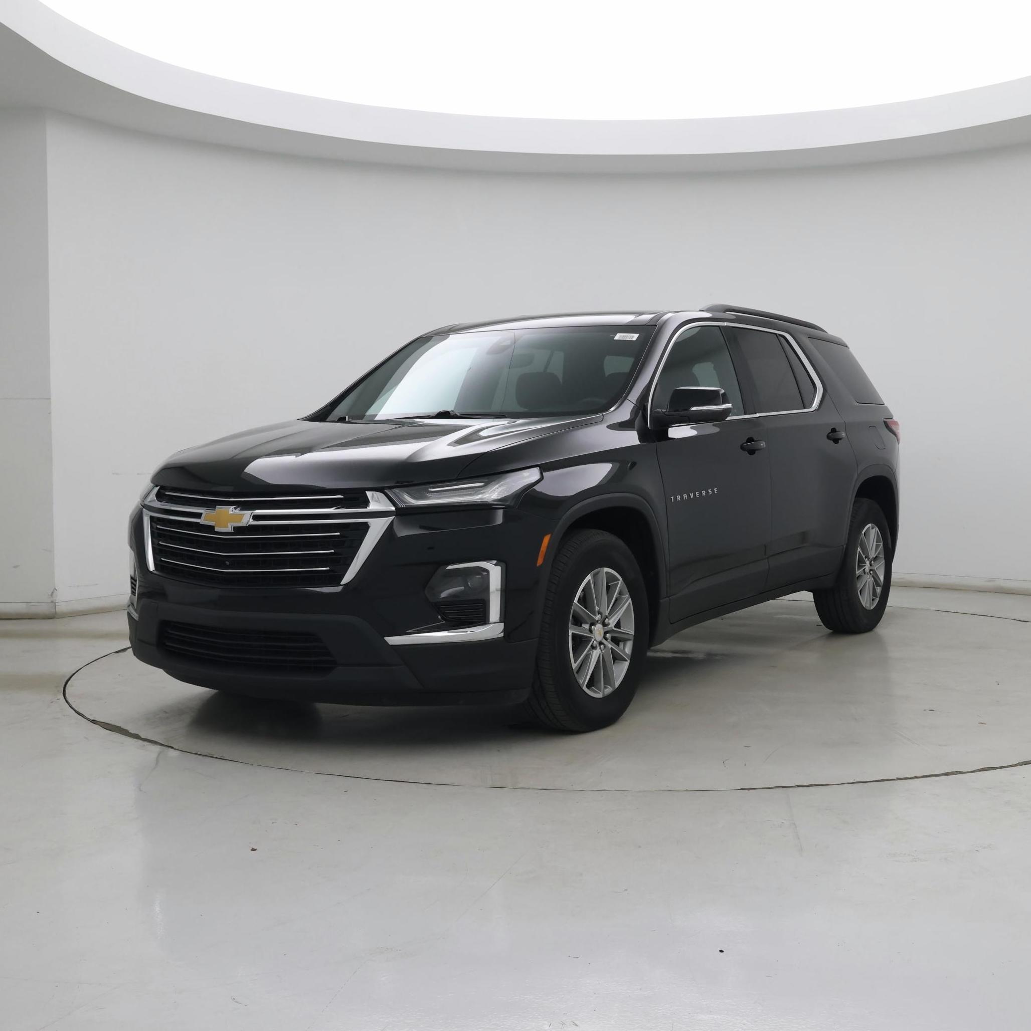 Thumbnail: 2023 Chevrolet Traverse - 4
