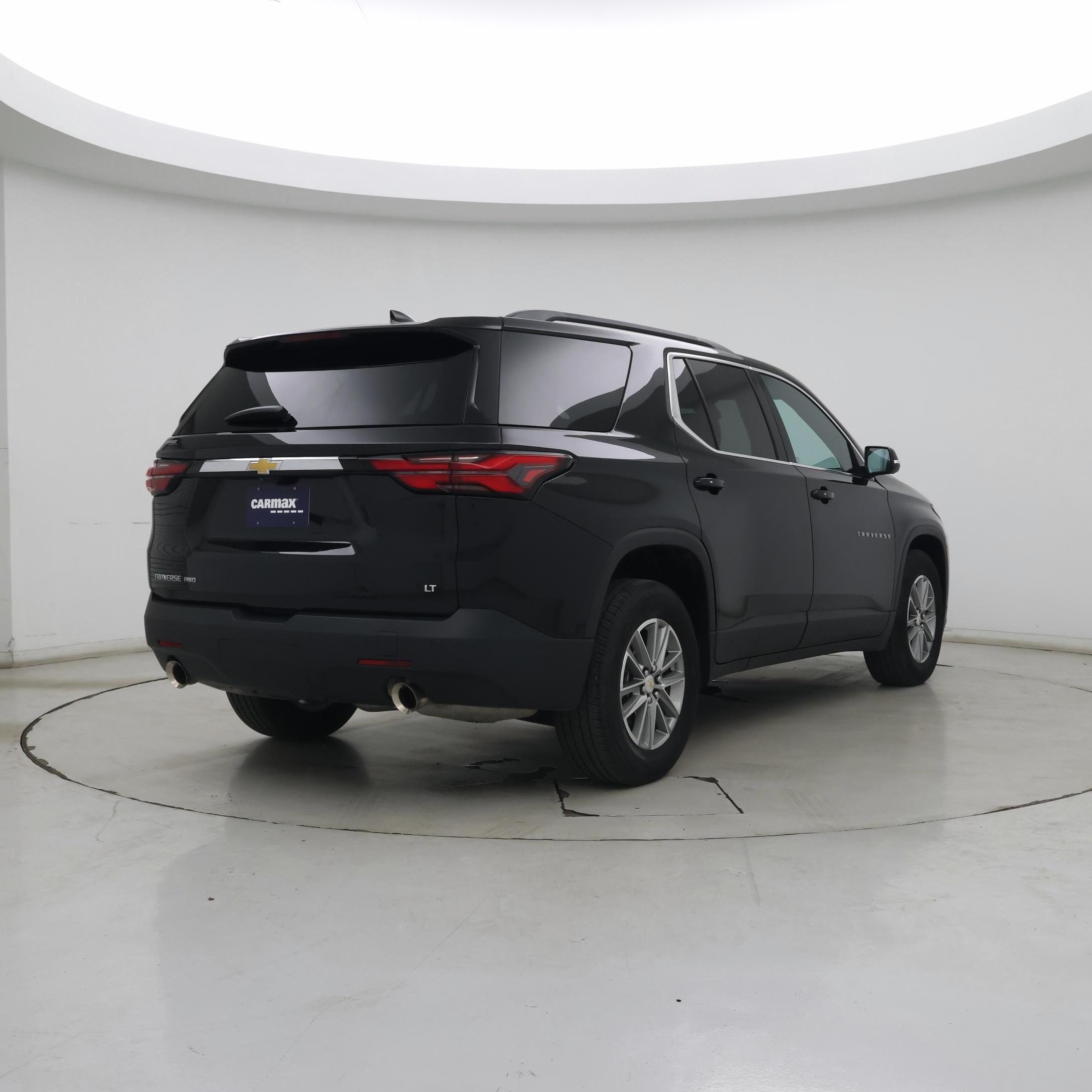 Thumbnail: 2023 Chevrolet Traverse - 8