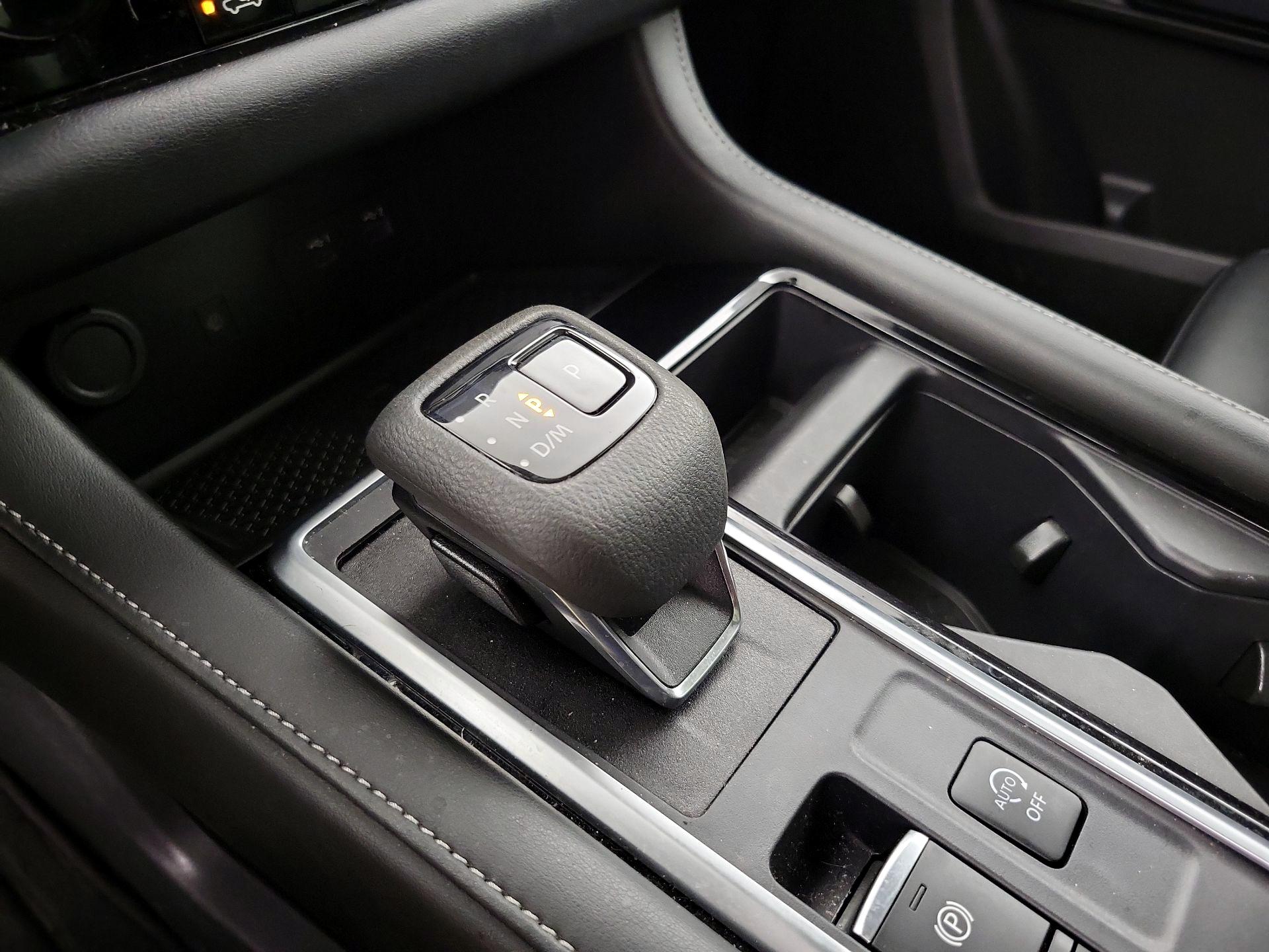 Thumbnail: 2024 Nissan Pathfinder - 18