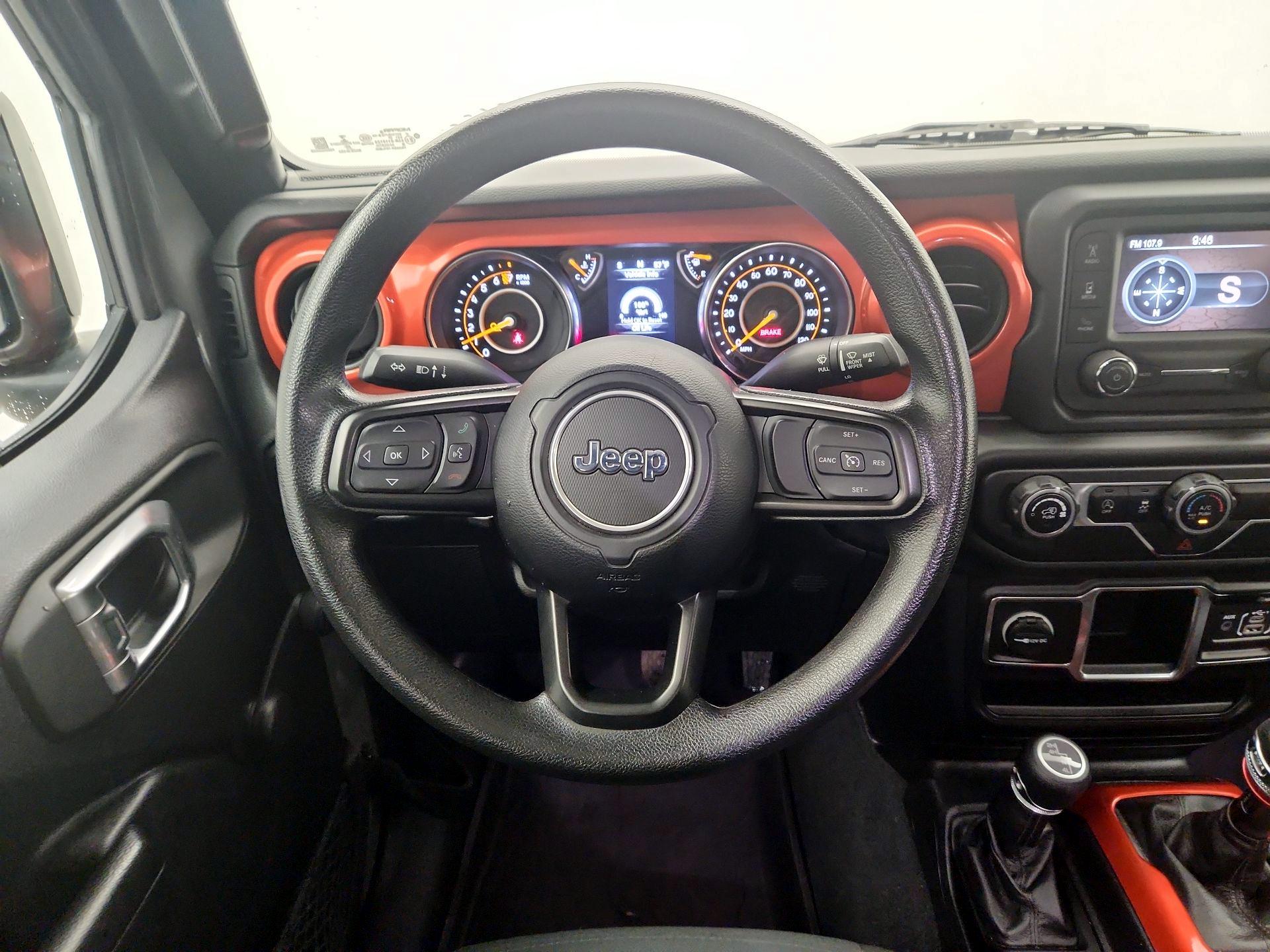 Thumbnail: 2021 Jeep Gladiator - 10