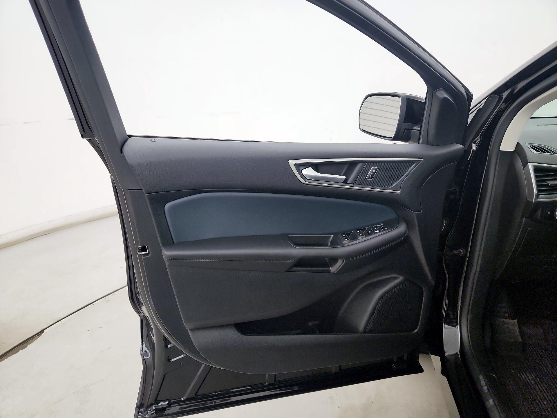 Thumbnail: 2024 Ford Edge - 12