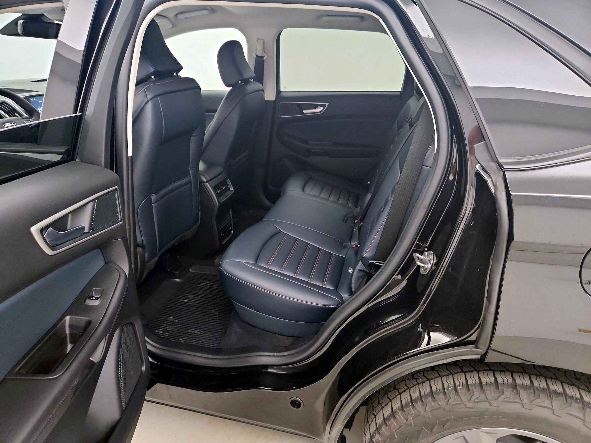 Thumbnail: 2024 Ford Edge - 19