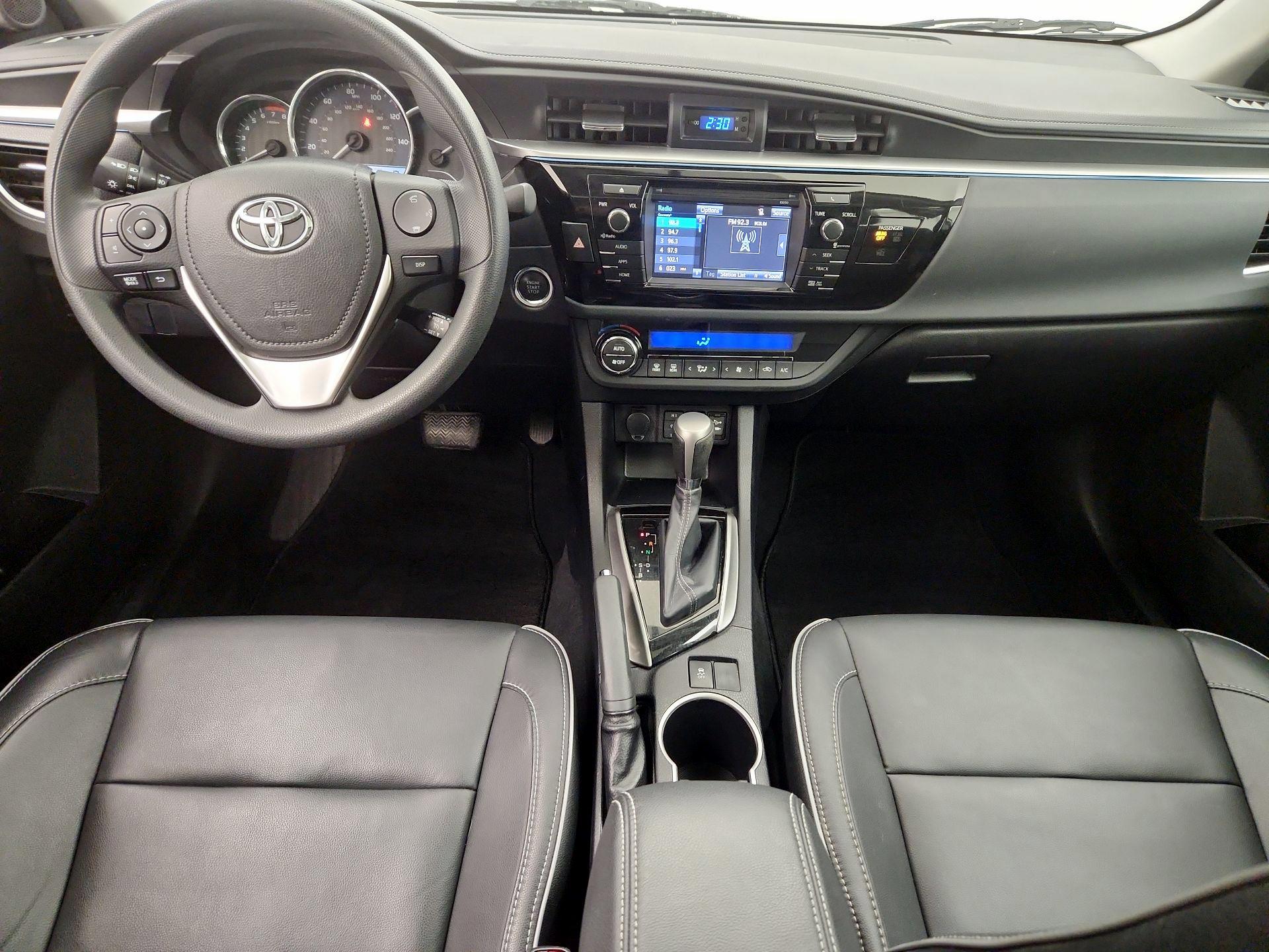 Thumbnail: 2015 Toyota Corolla - 9