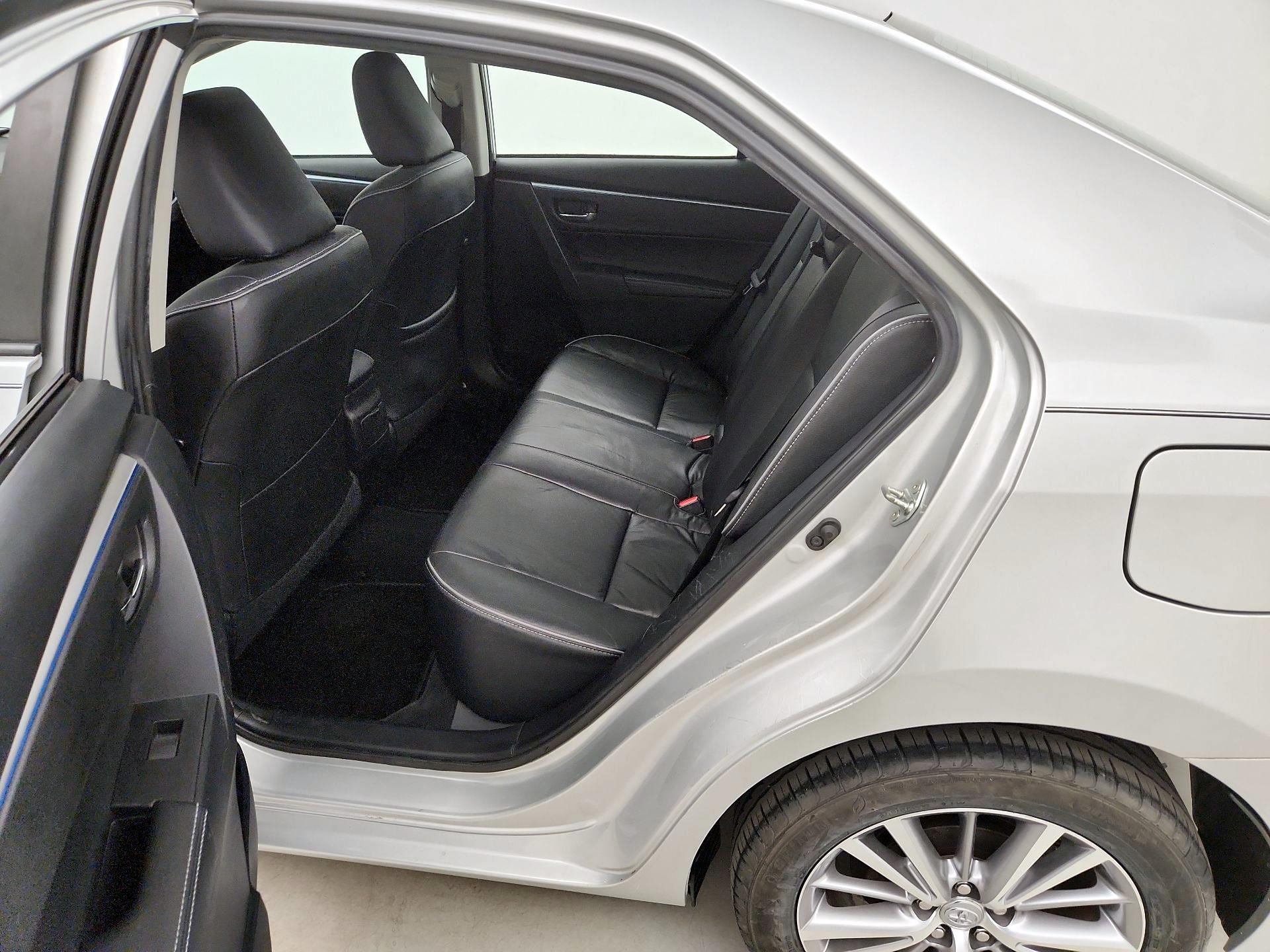Thumbnail: 2015 Toyota Corolla - 20