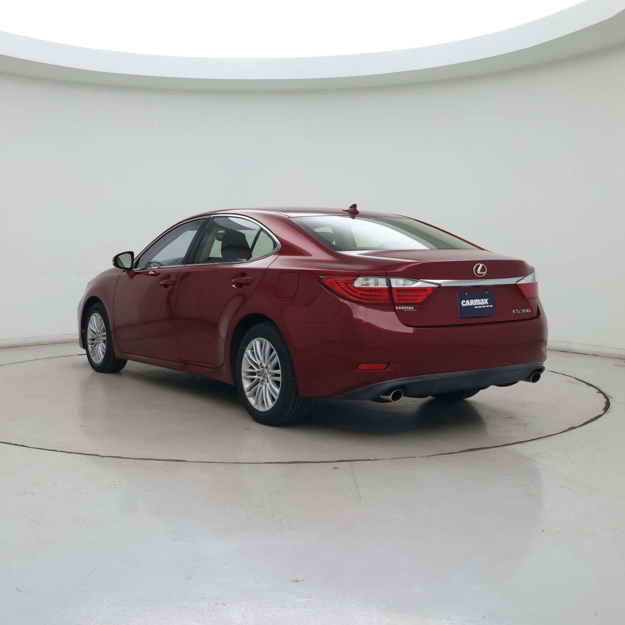 Thumbnail: 2014 Lexus ES - 2
