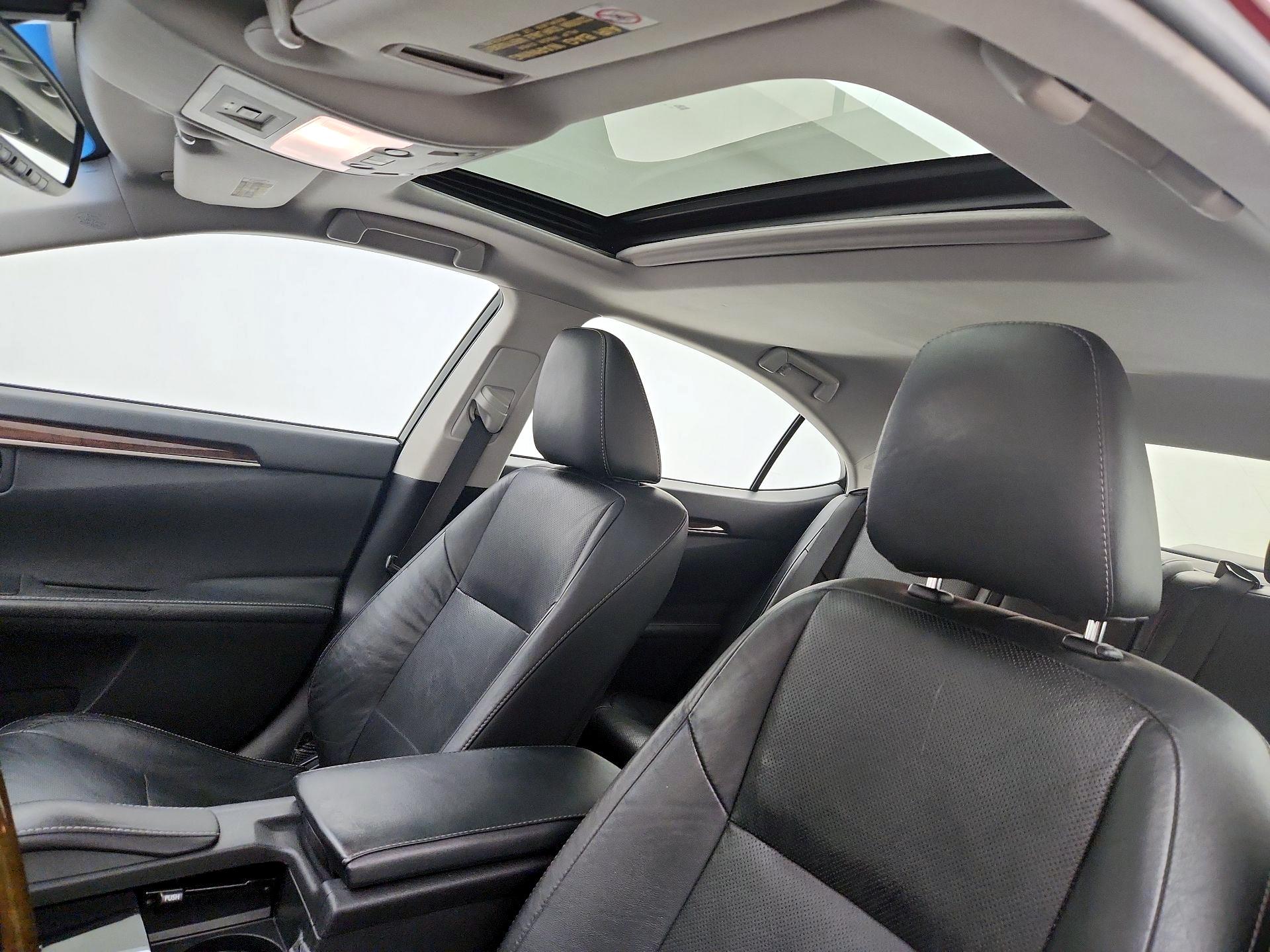 Thumbnail: 2014 Lexus ES - 20