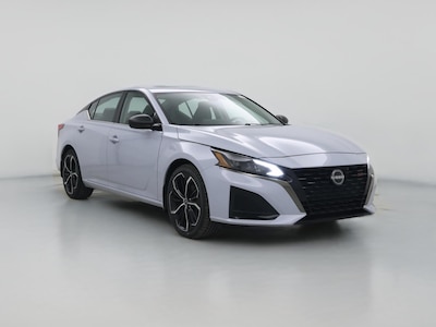 2023 Nissan Altima SR