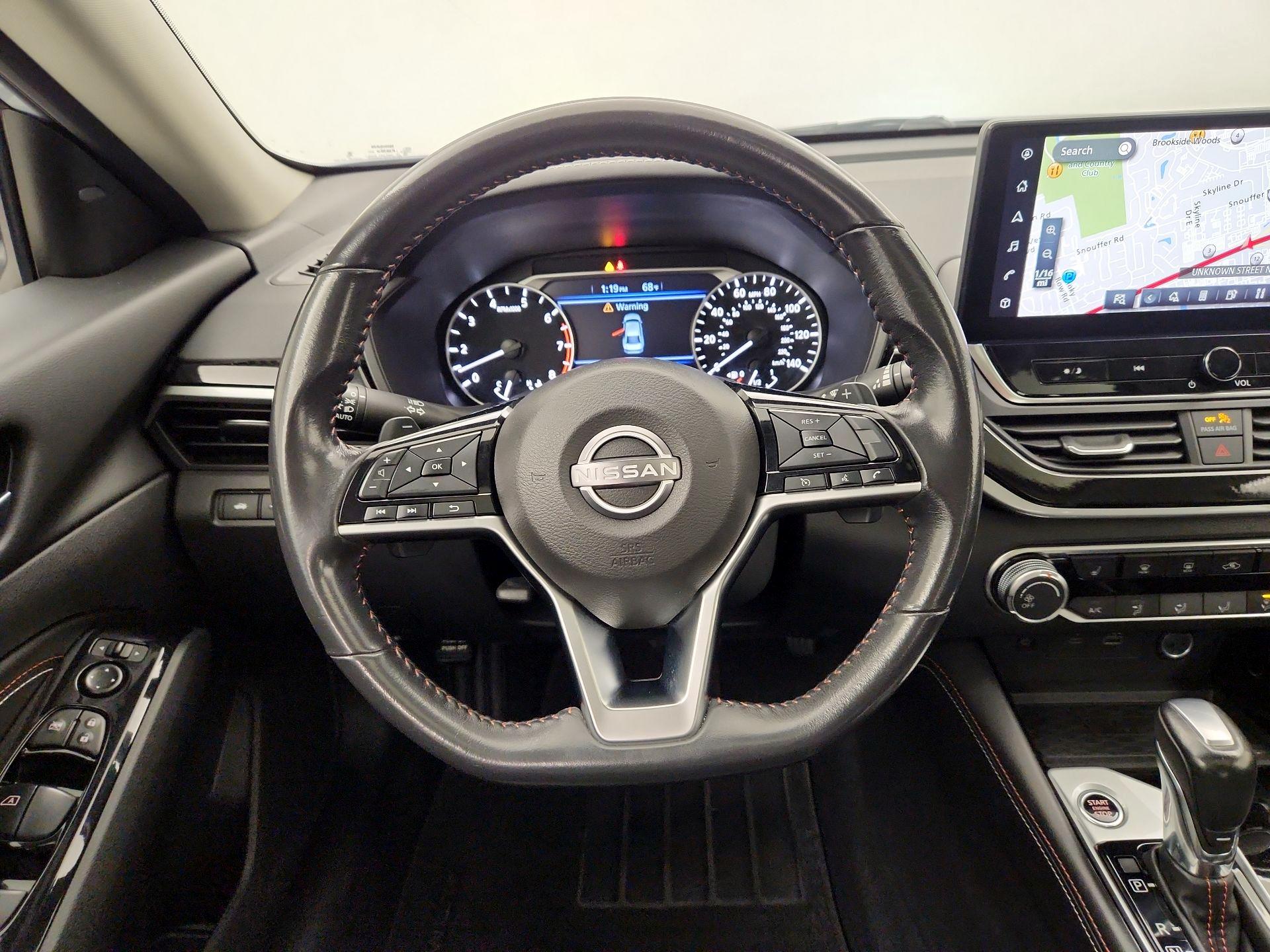 Thumbnail: 2023 Nissan Altima - 10