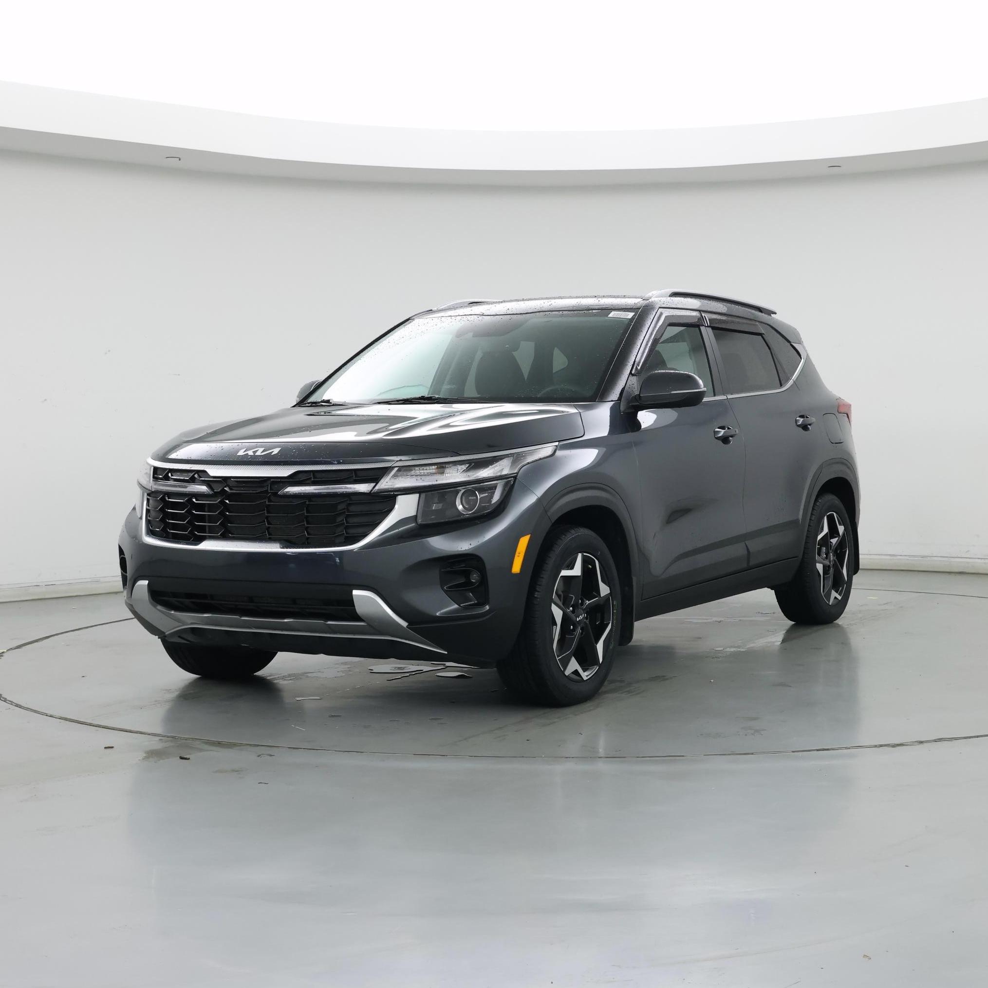 Thumbnail: 2024 Kia Seltos - 4