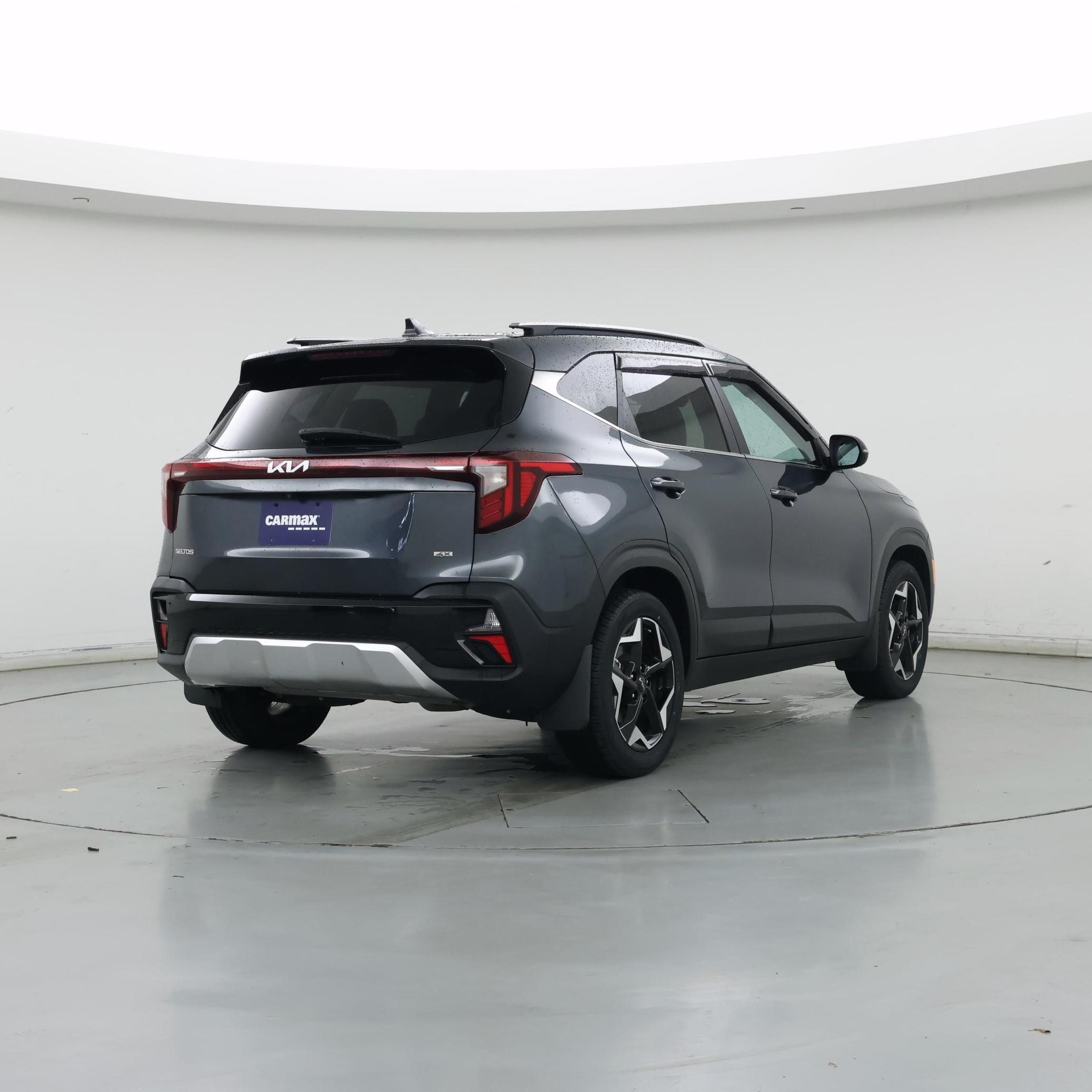 Thumbnail: 2024 Kia Seltos - 8