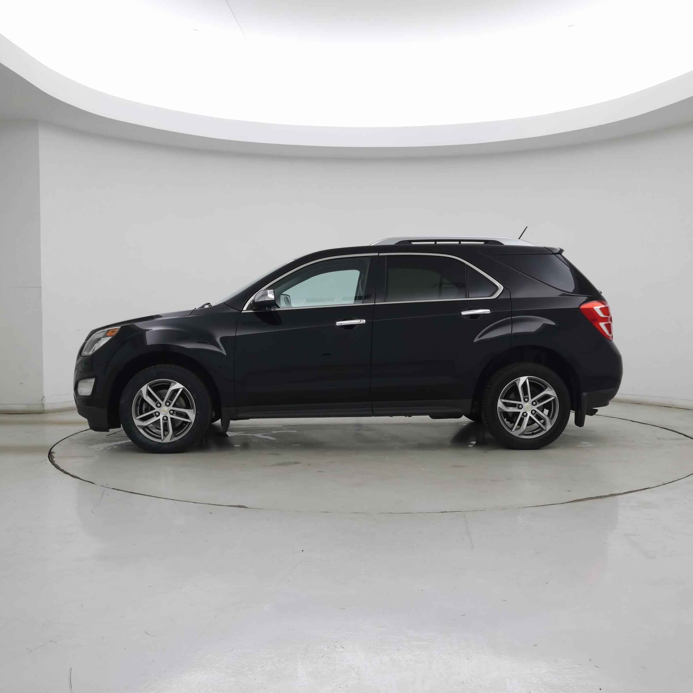 Thumbnail: 2016 Chevrolet Equinox - 3
