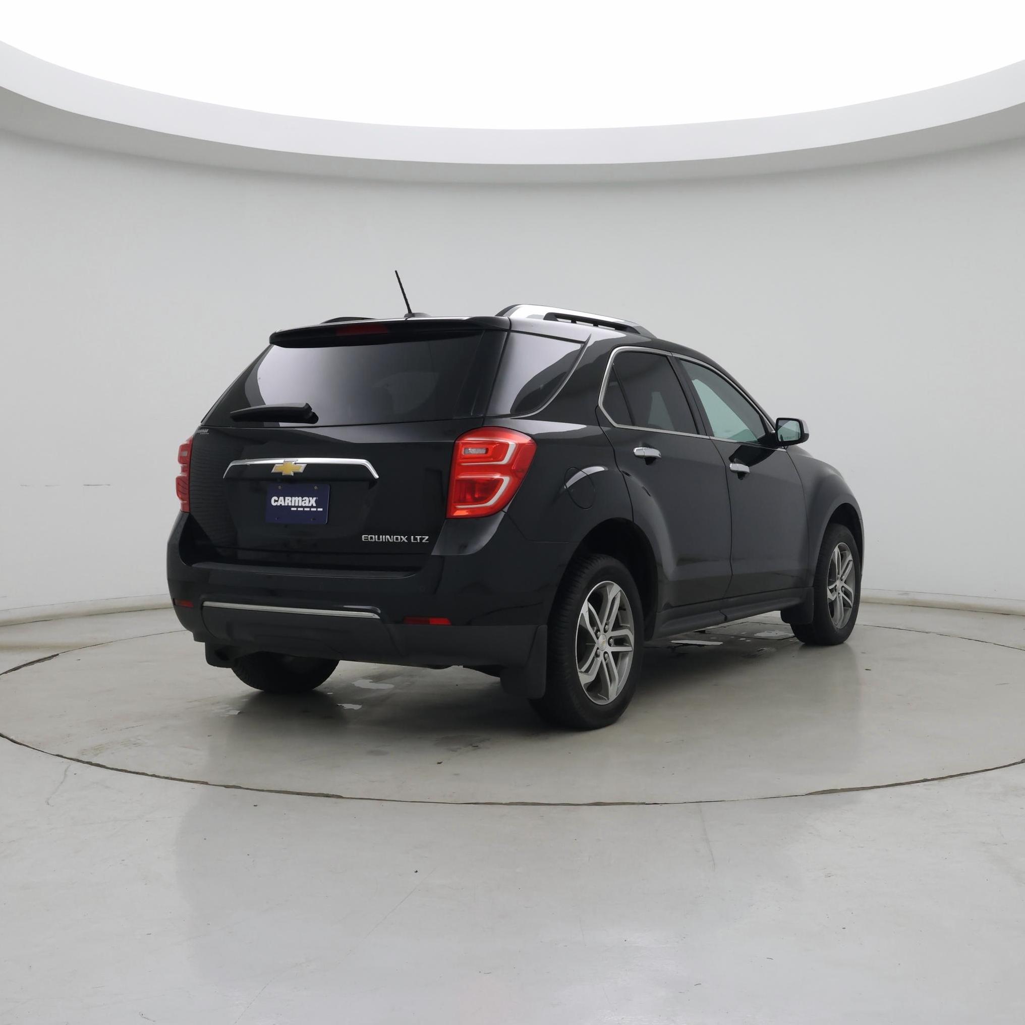 Thumbnail: 2016 Chevrolet Equinox - 8