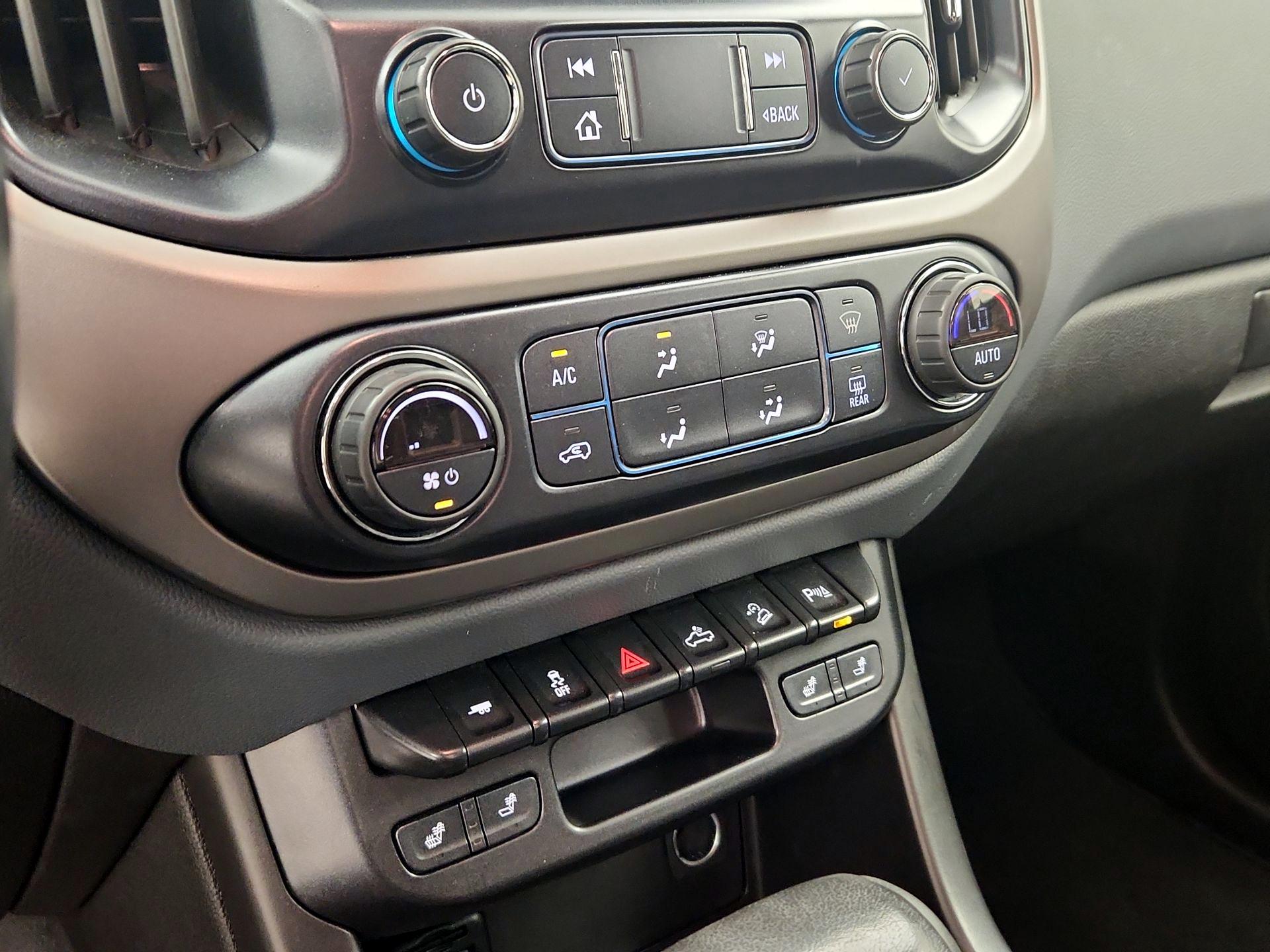 Thumbnail: 2019 Chevrolet Colorado - 17