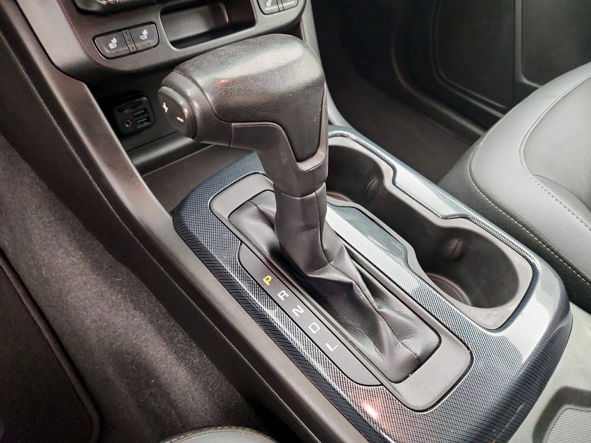 Thumbnail: 2019 Chevrolet Colorado - 18