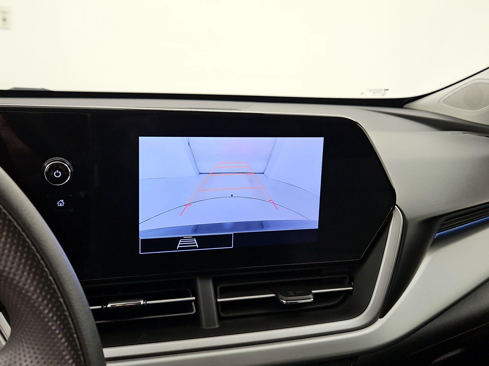 Thumbnail: 2025 Chevrolet Trax - 14