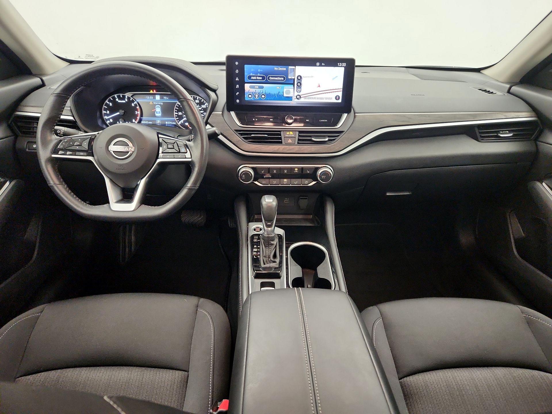 Thumbnail: 2023 Nissan Altima - 9