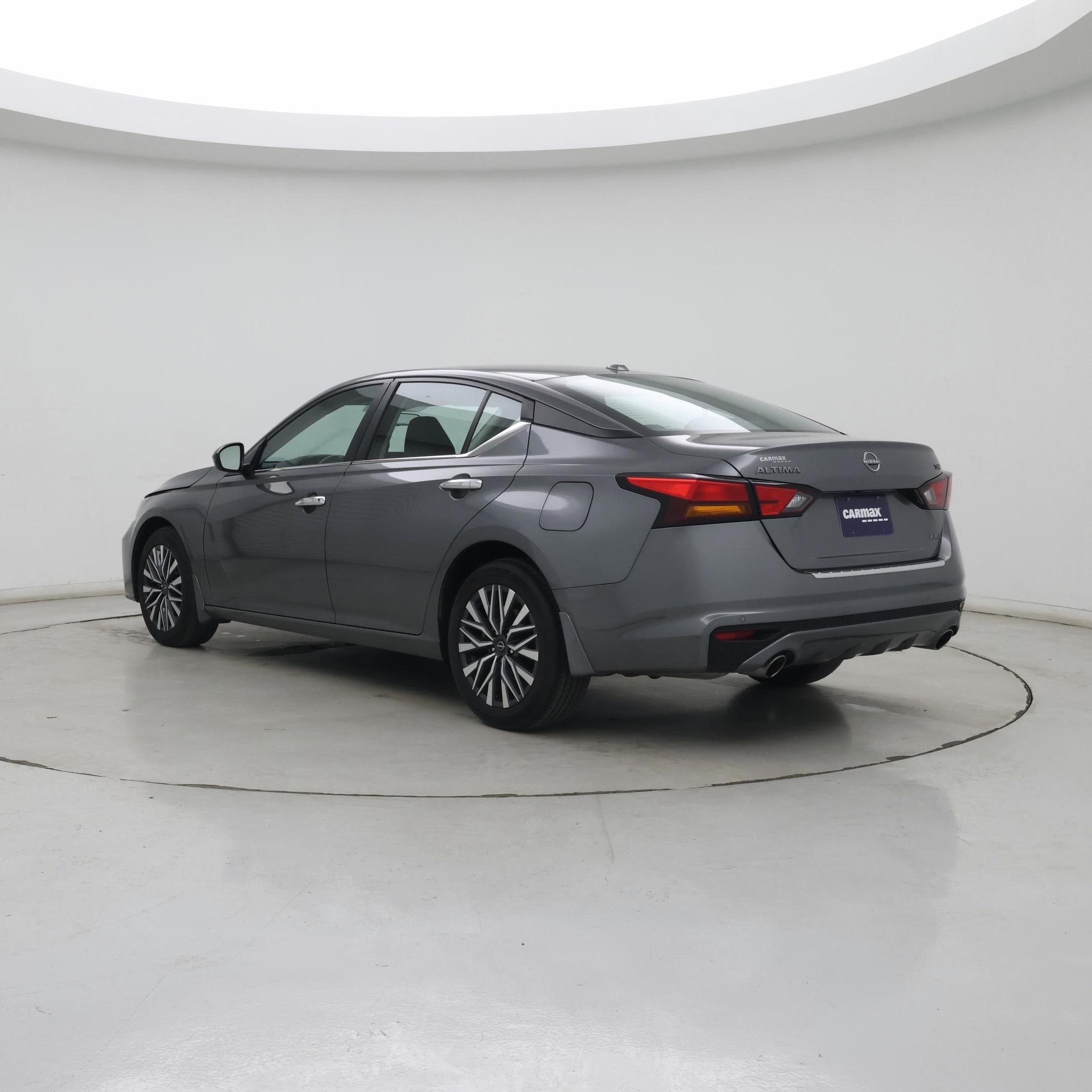 Thumbnail: 2023 Nissan Altima - 2