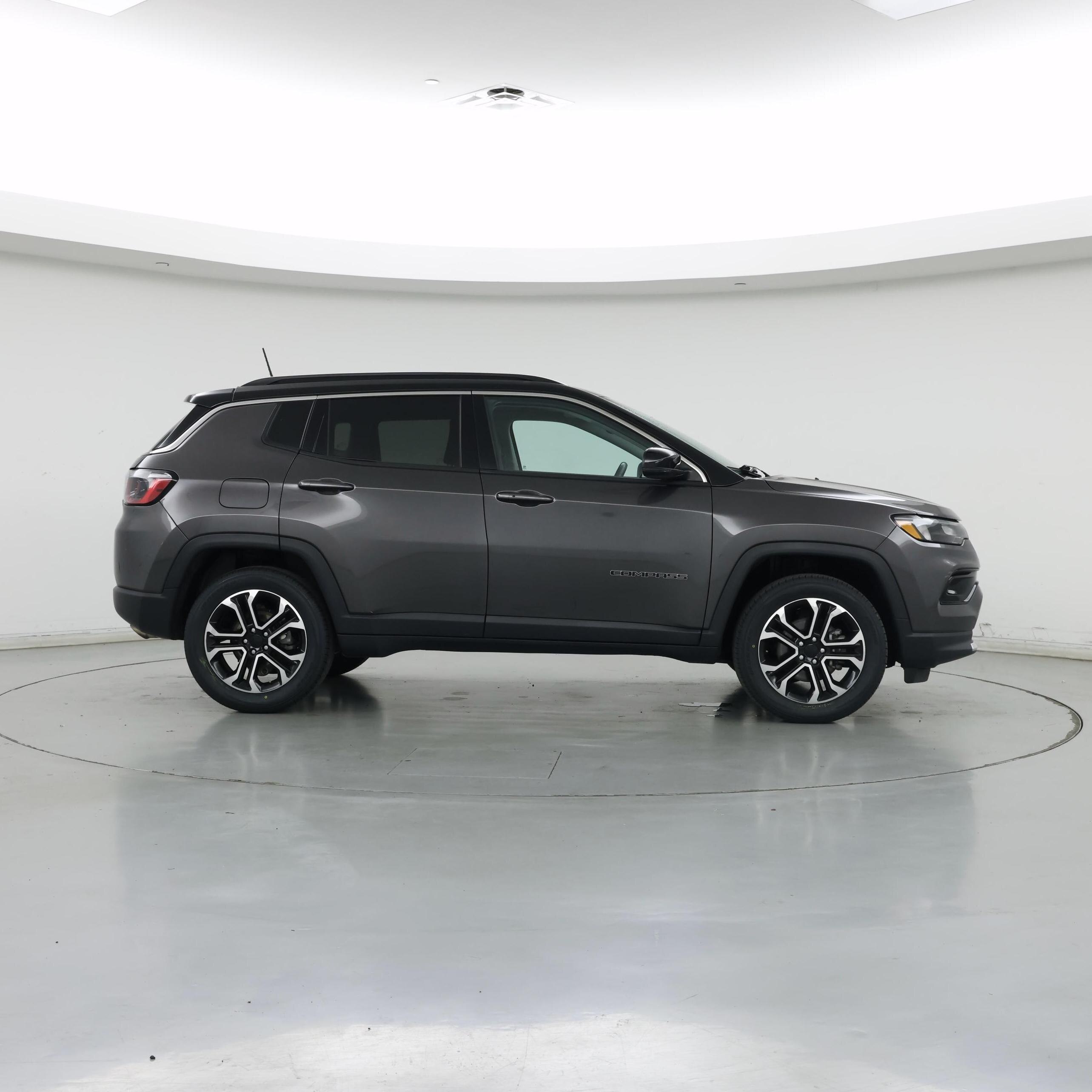 Thumbnail: 2022 Jeep Compass - 7