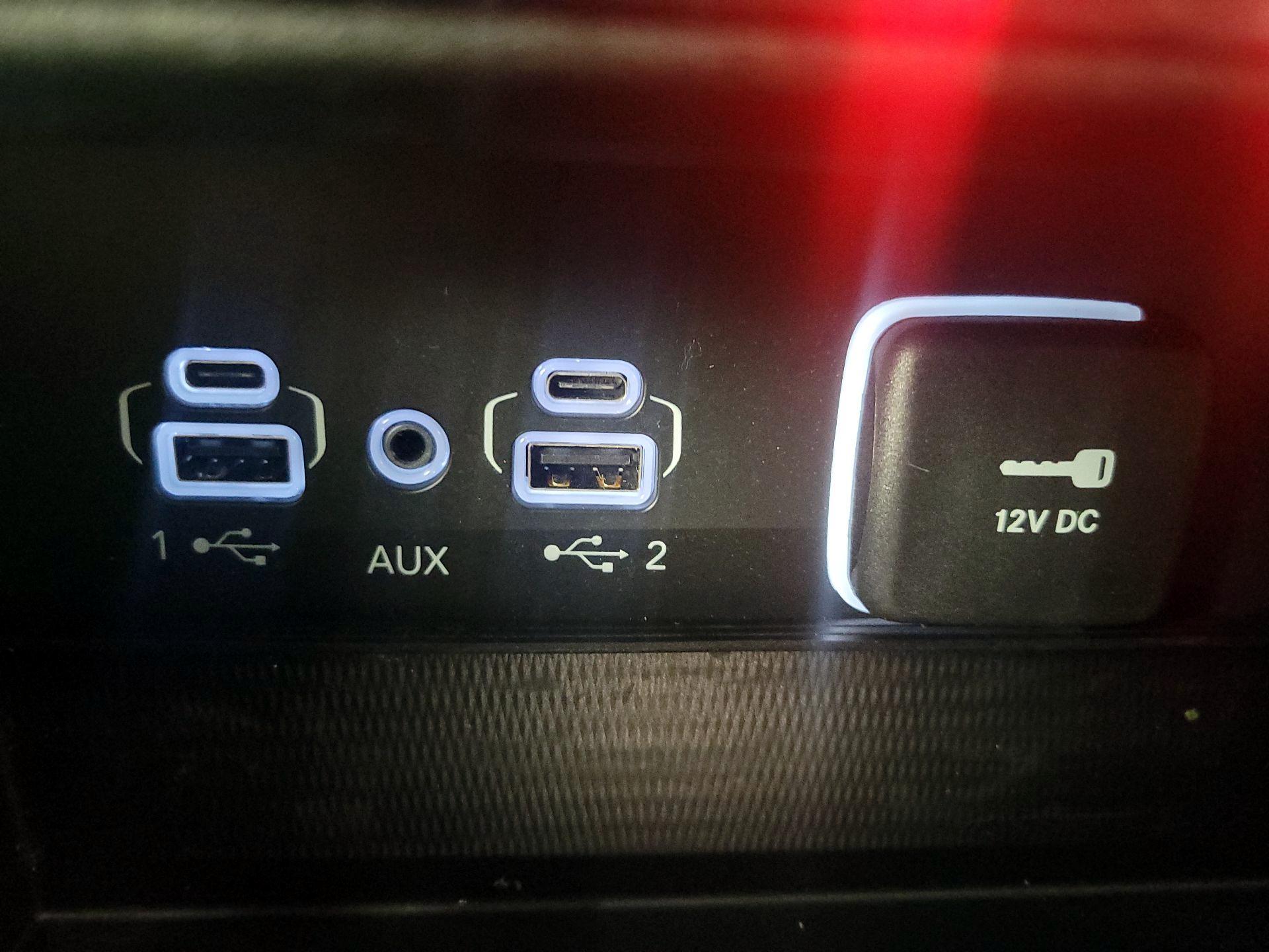 Thumbnail: 2023 Jeep Grand Cherokee - 19