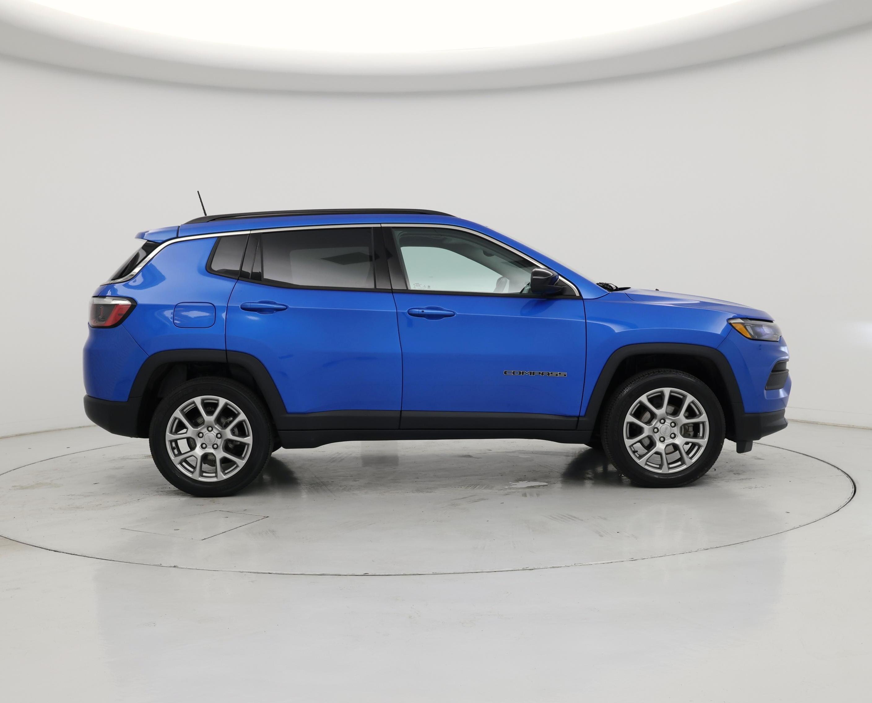 Thumbnail: 2022 Jeep Compass - 7