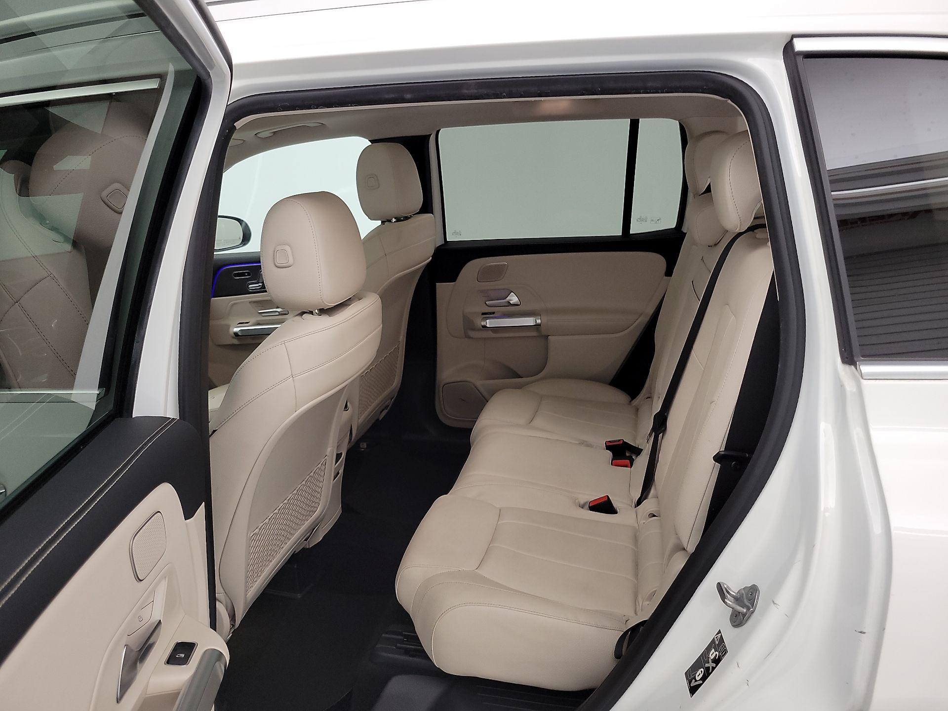Thumbnail: 2021 Mercedes-Benz GLB - 20